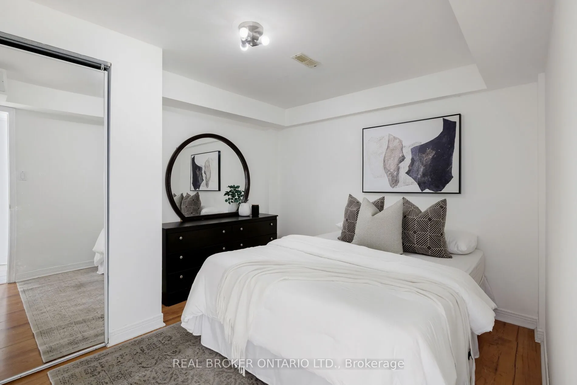 23 Misty Hills Trail