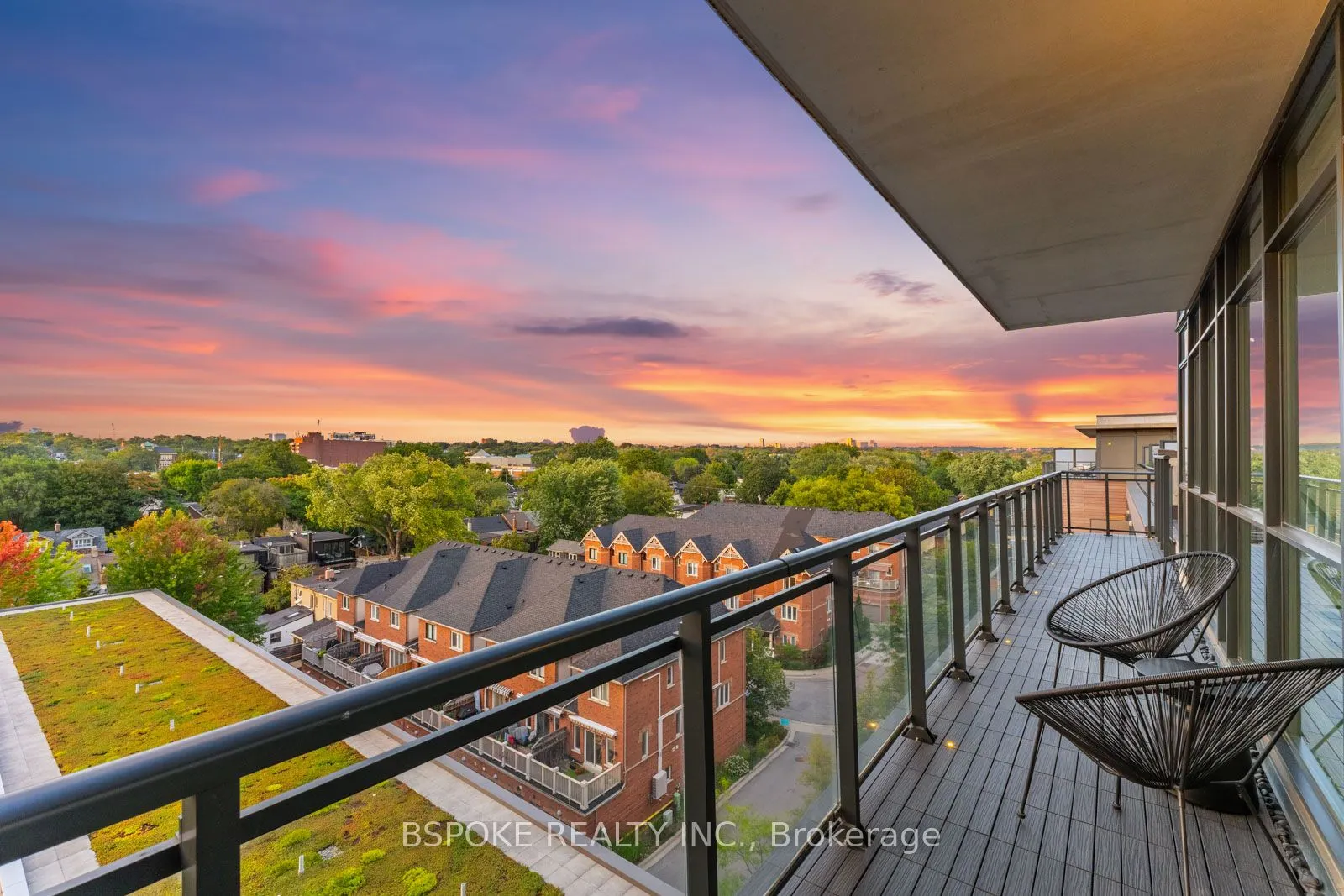 1190 Dundas Street E, #805