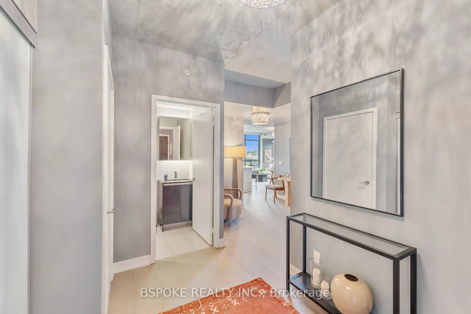 1190 Dundas Street E, #805