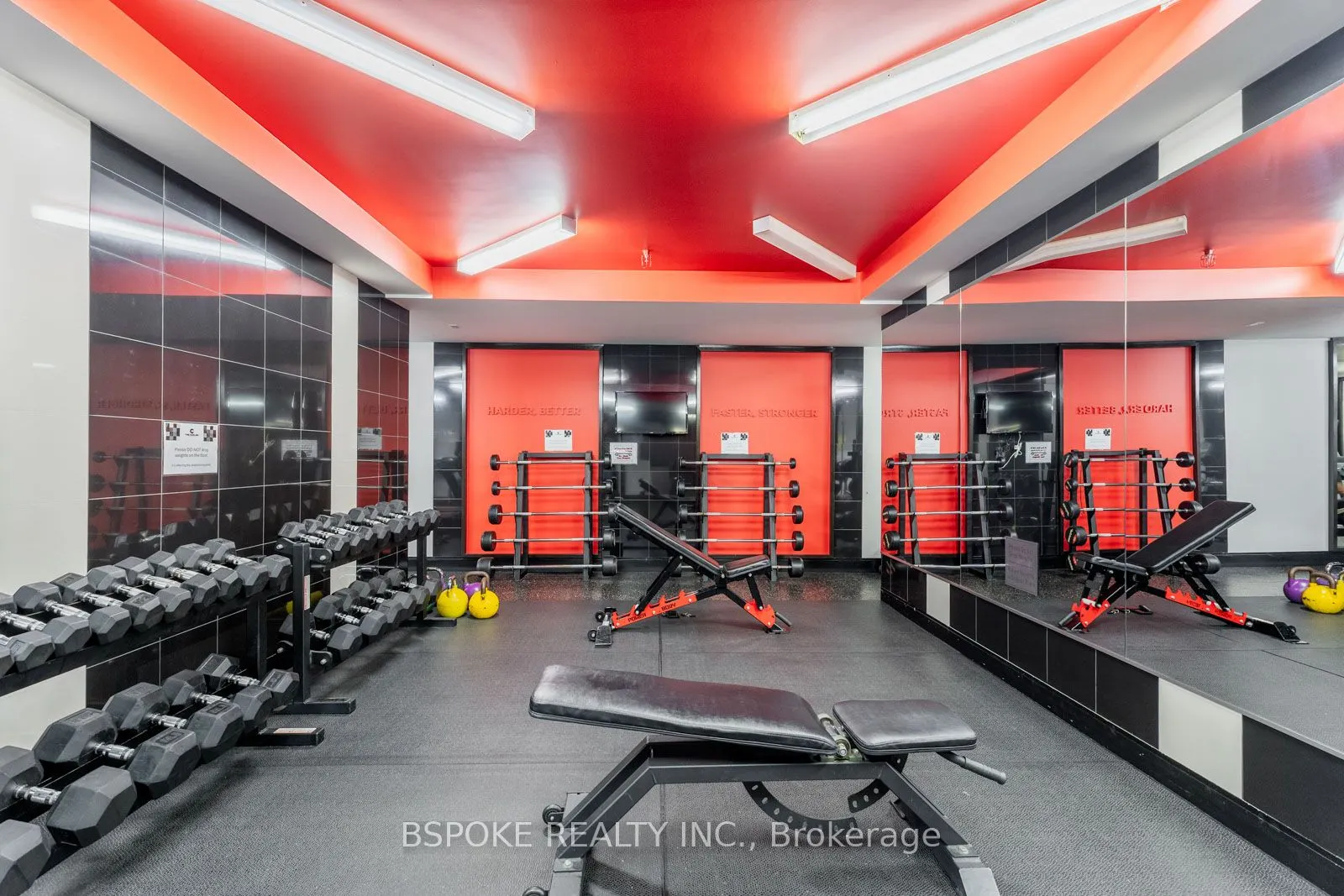 1190 Dundas Street E, #805
