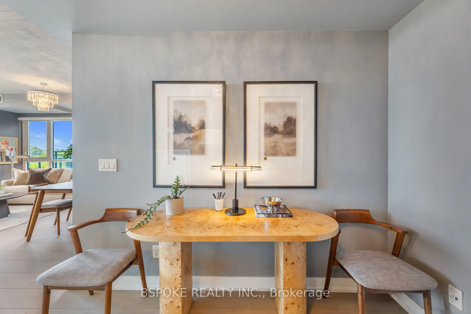 1190 Dundas Street E, #805