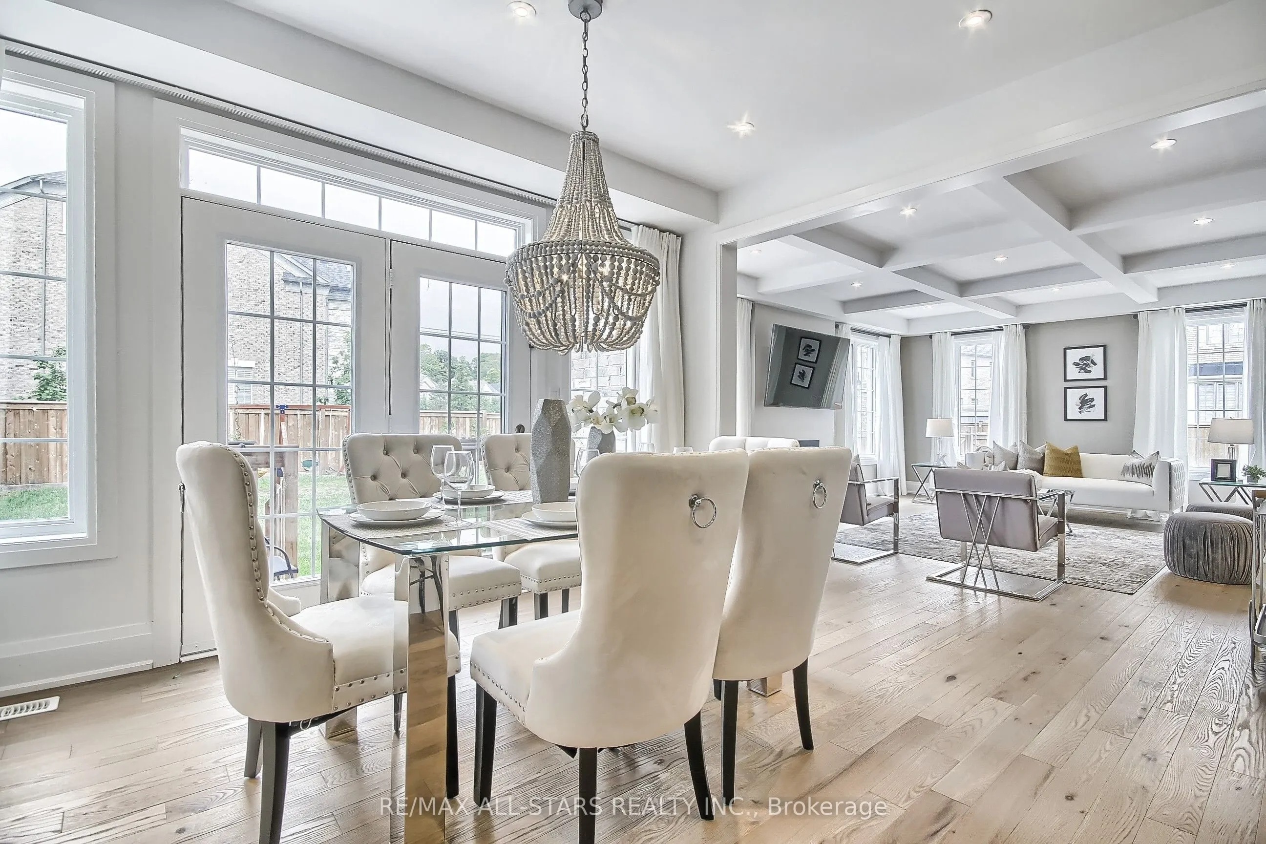 18 Pennine Drive