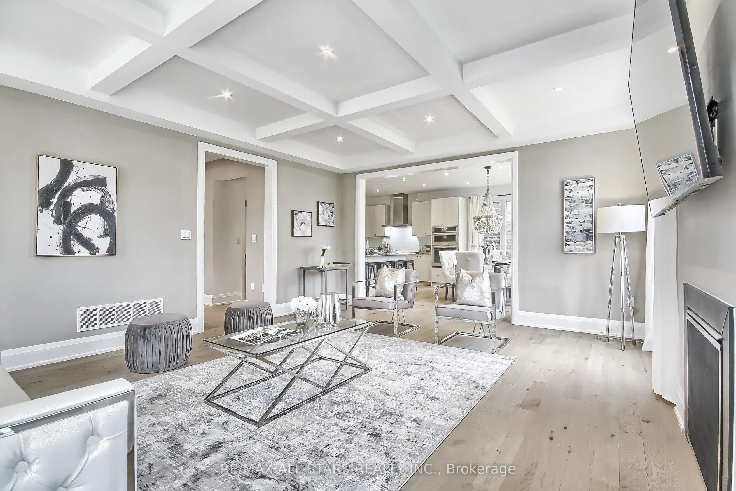 18 Pennine Drive