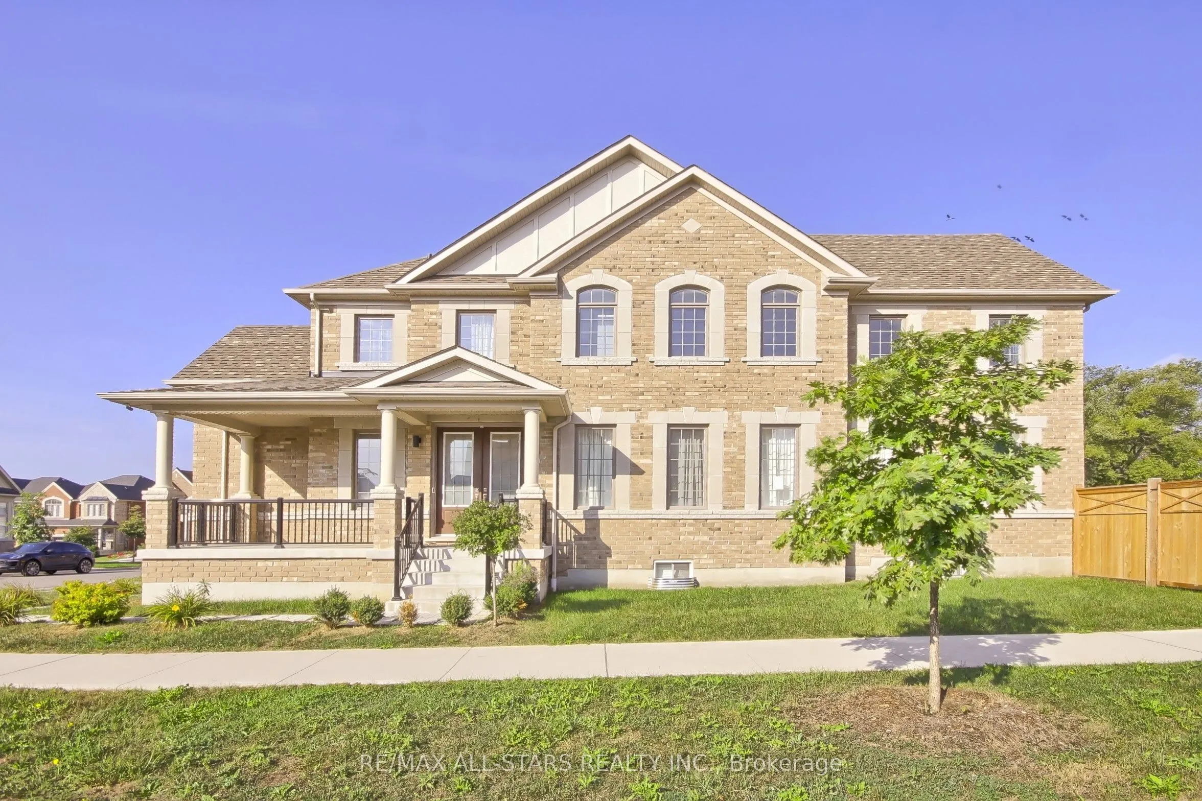 18 Pennine Drive