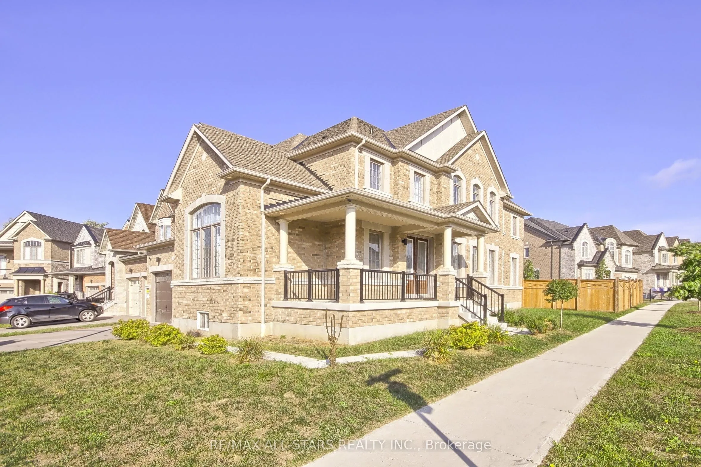 18 Pennine Drive