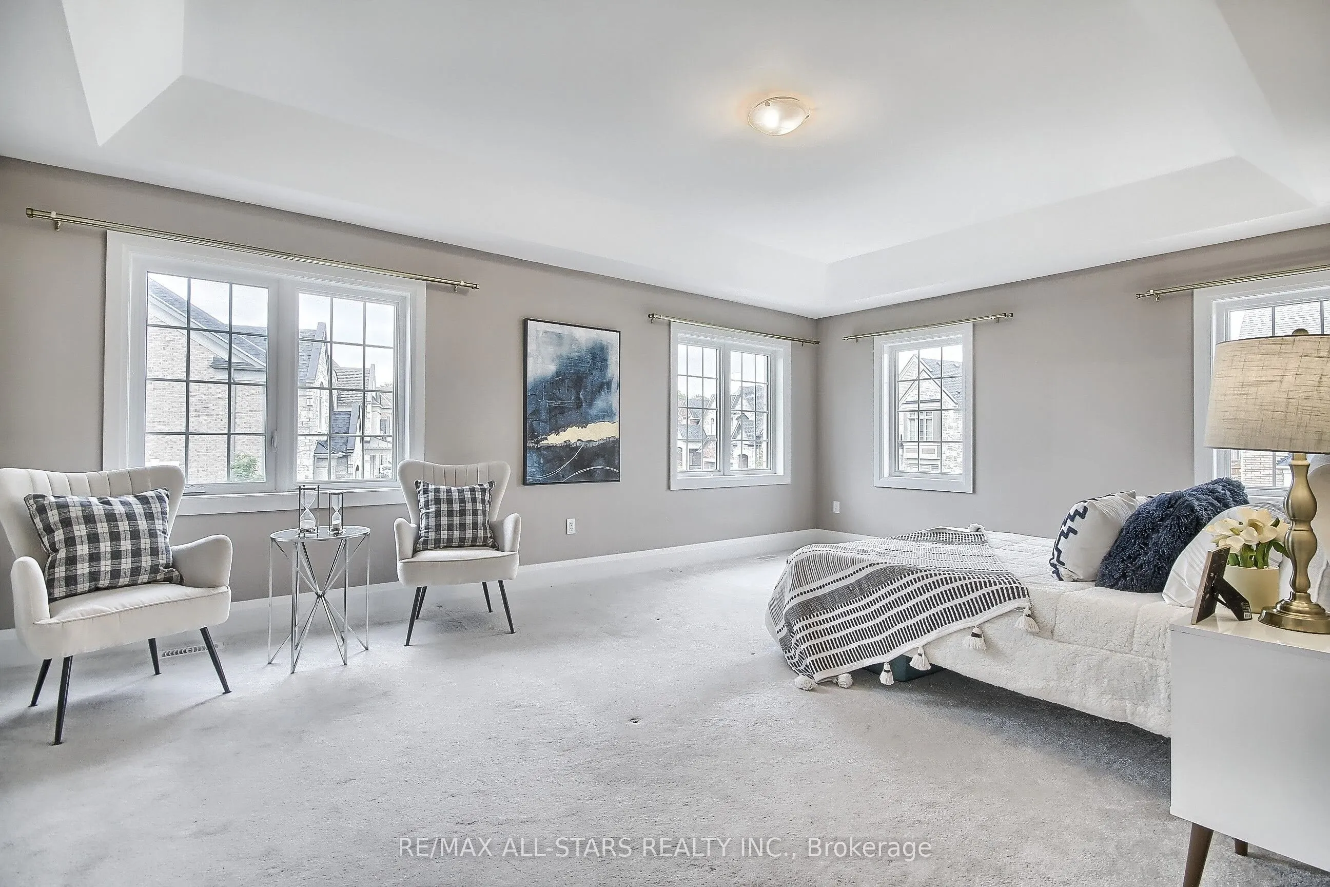 18 Pennine Drive