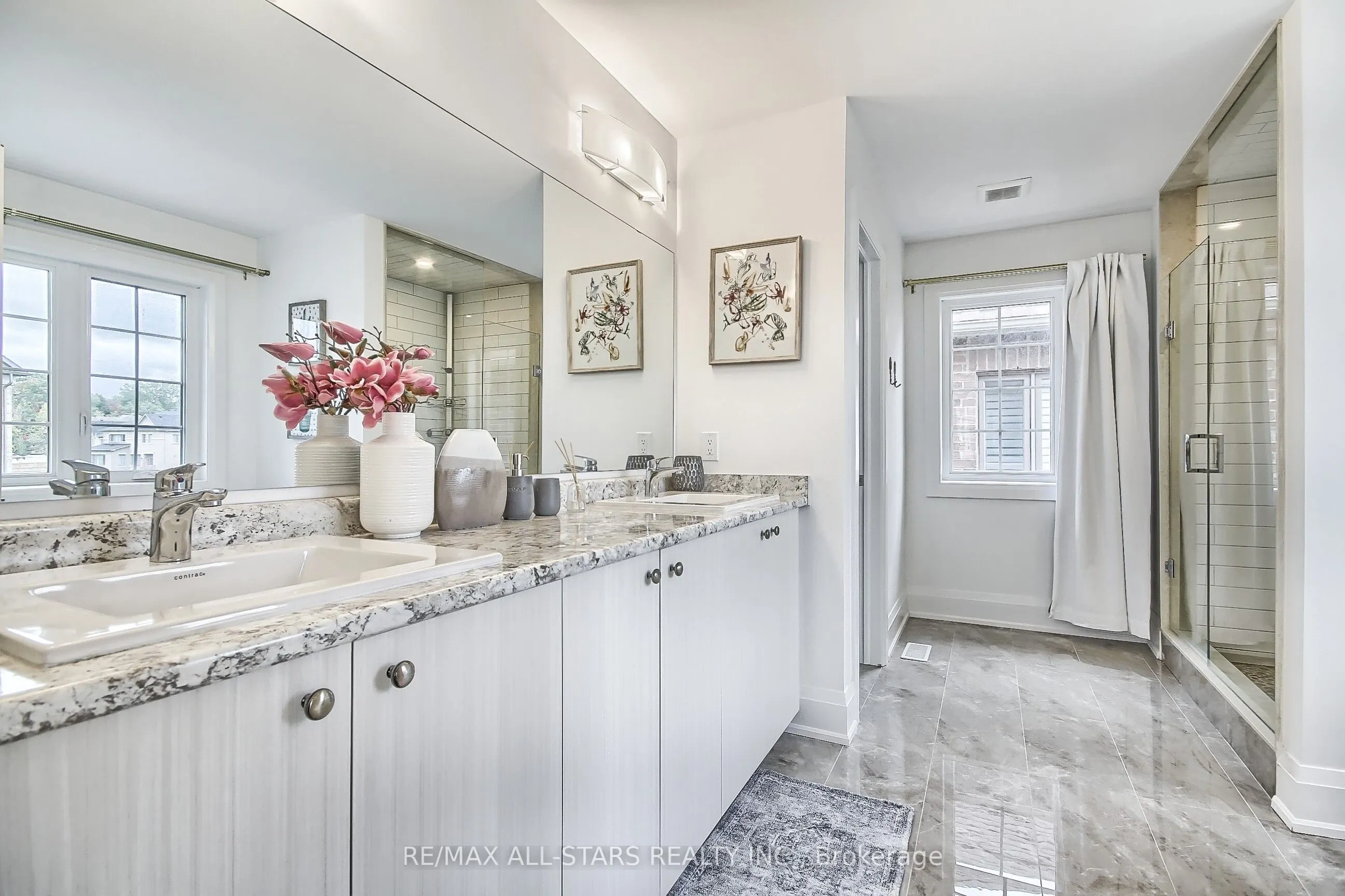 18 Pennine Drive