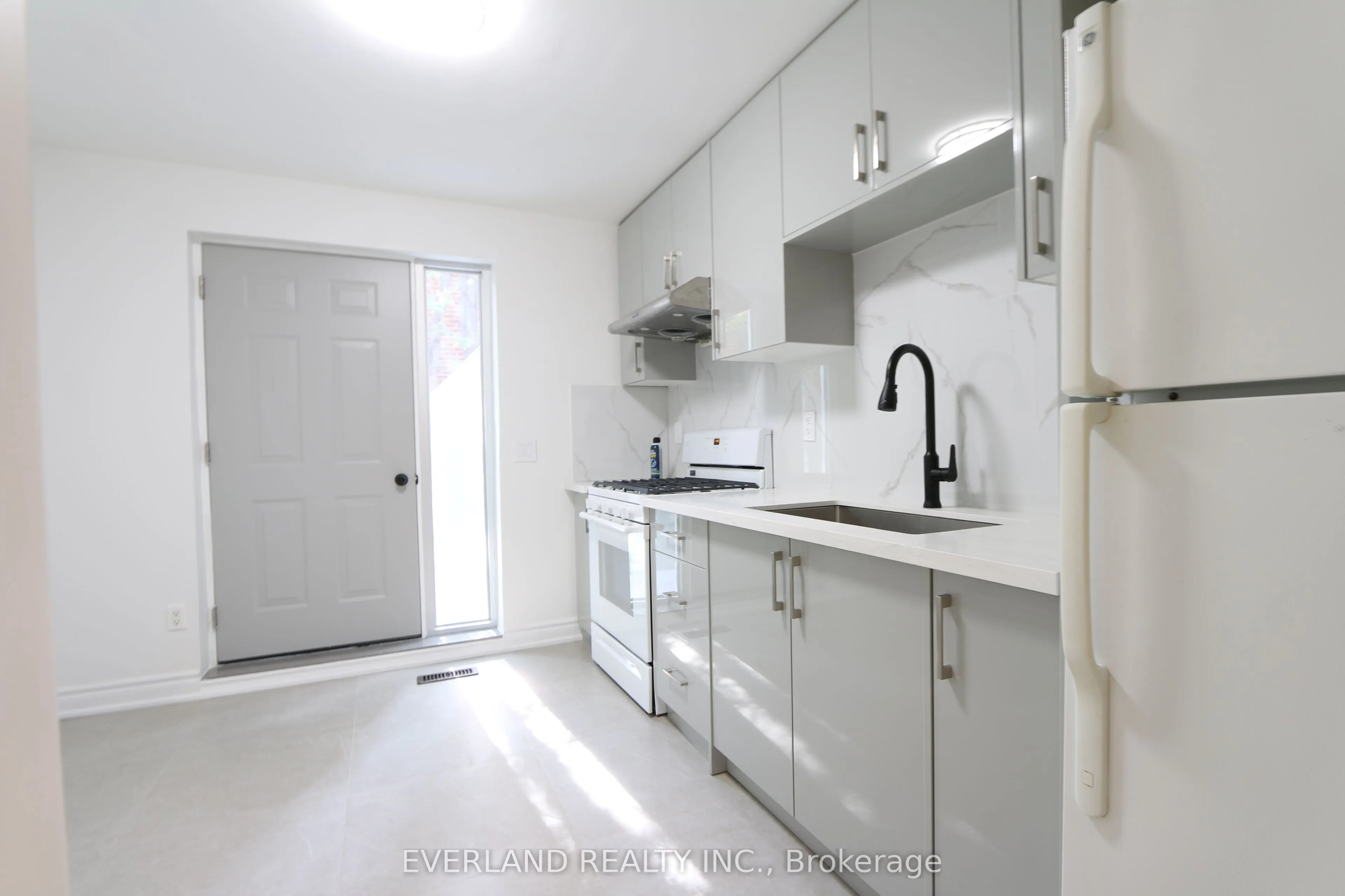 73 Shellamwood Trail, #Lower Level