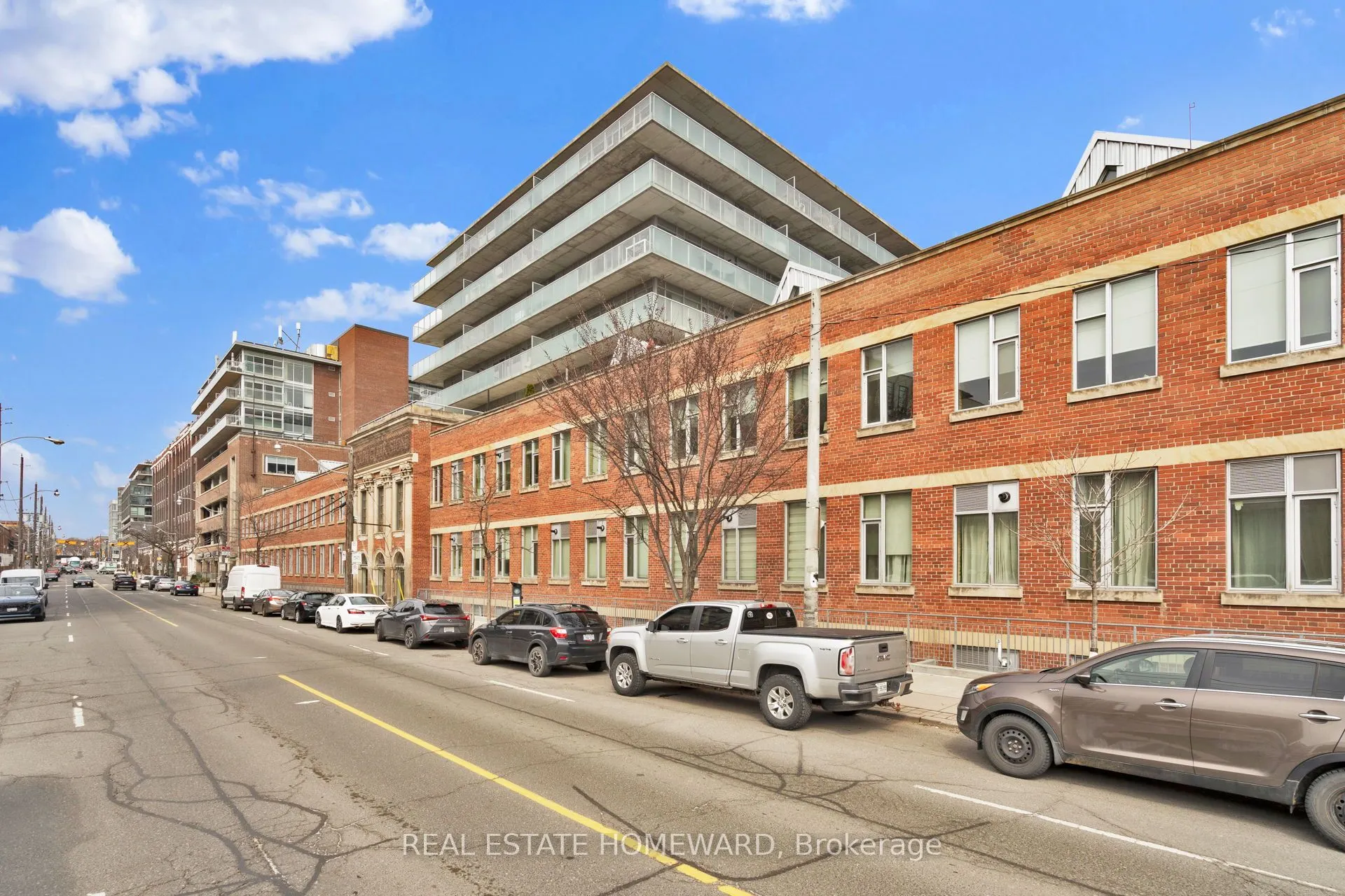 201 Carlaw Avenue, #128
