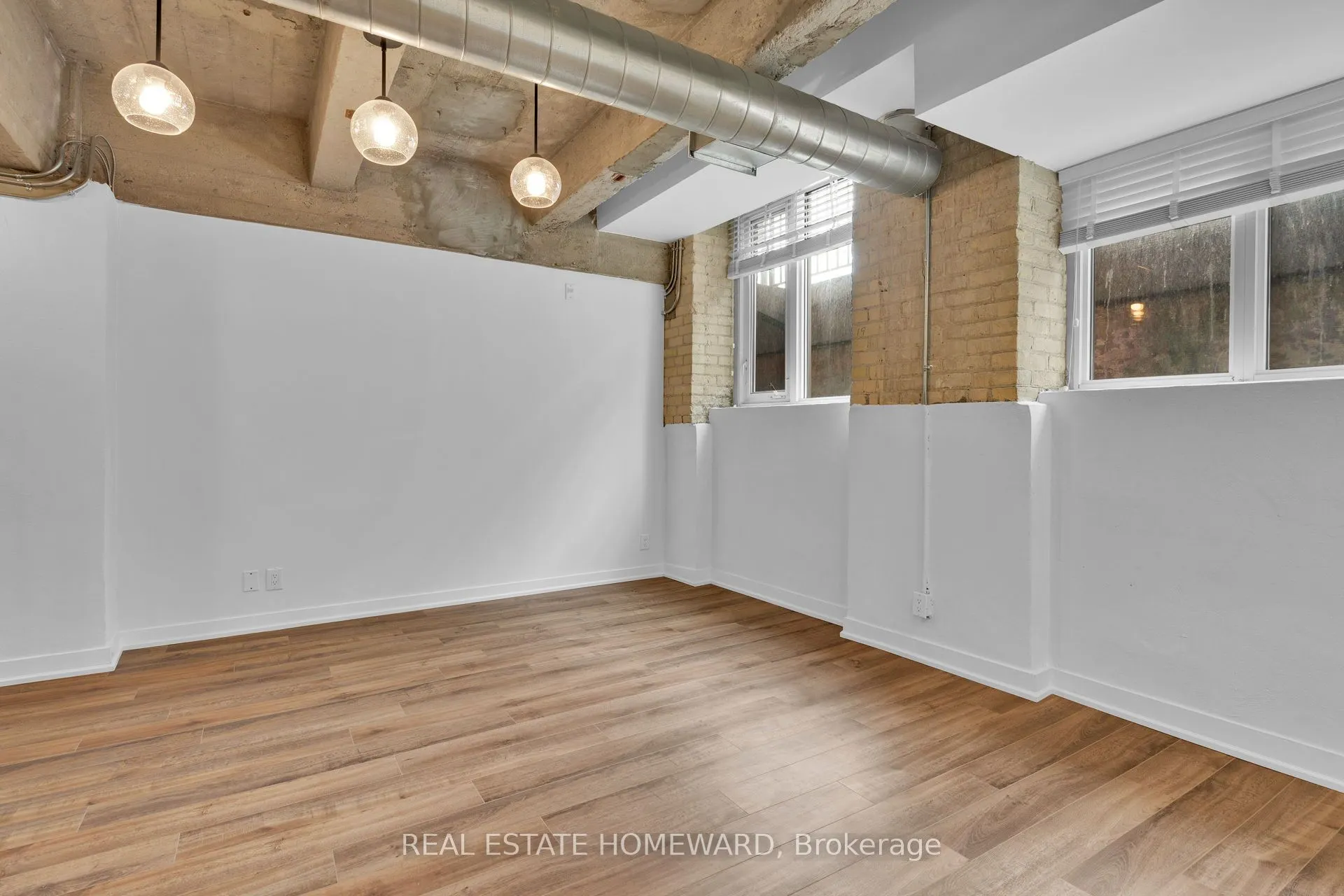 201 Carlaw Avenue, #128
