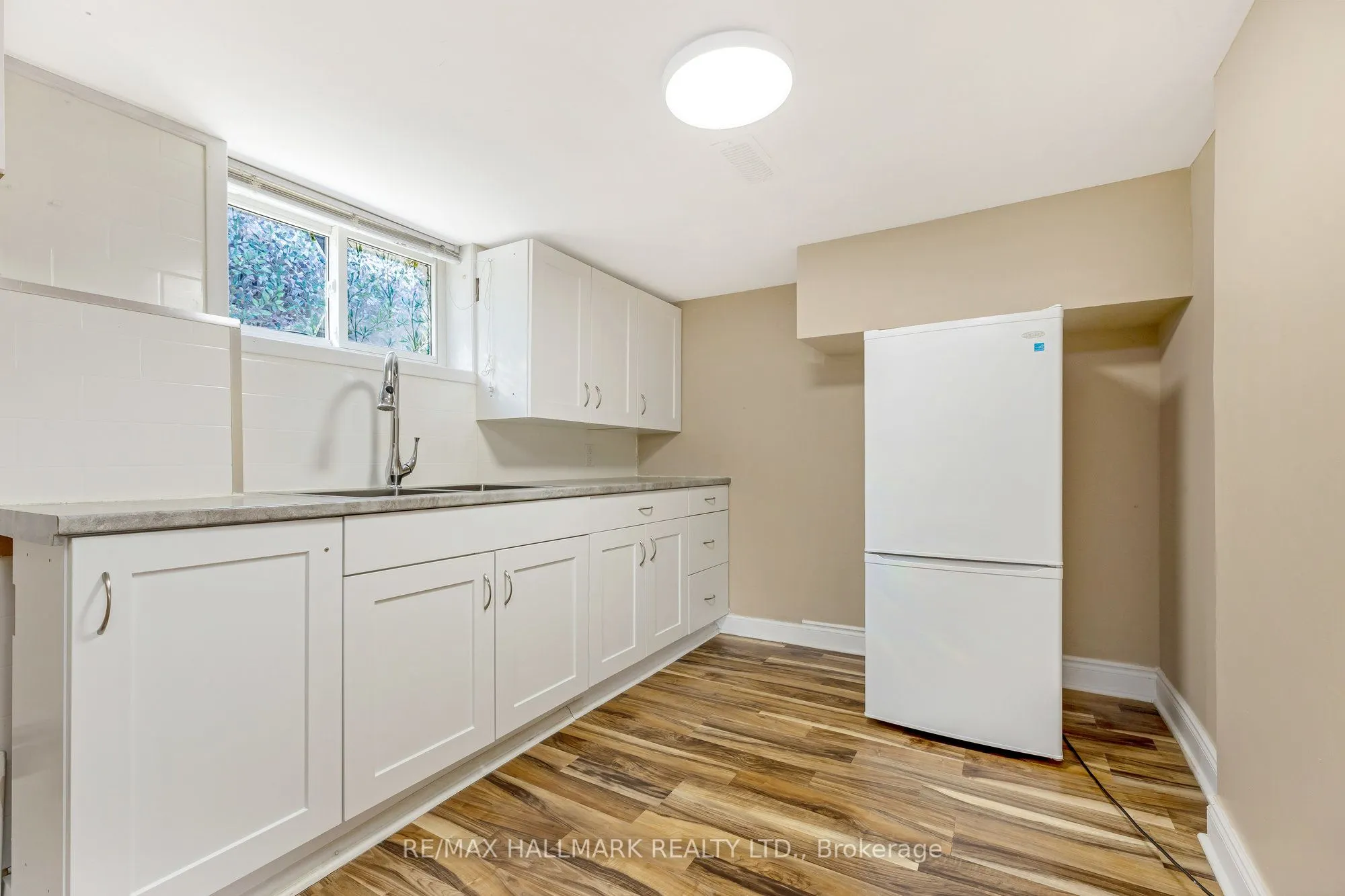 142 Meighen Avenue