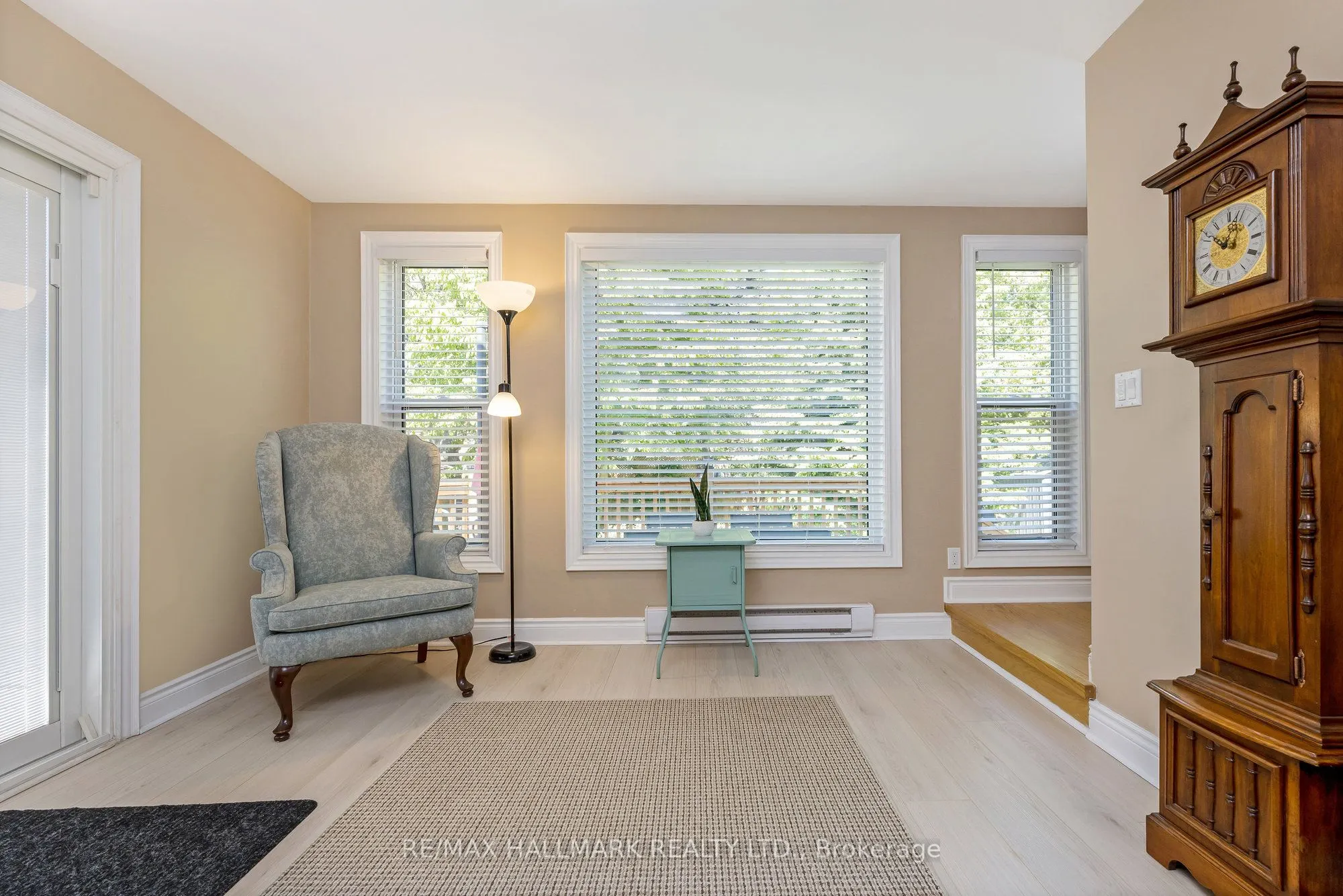 142 Meighen Avenue
