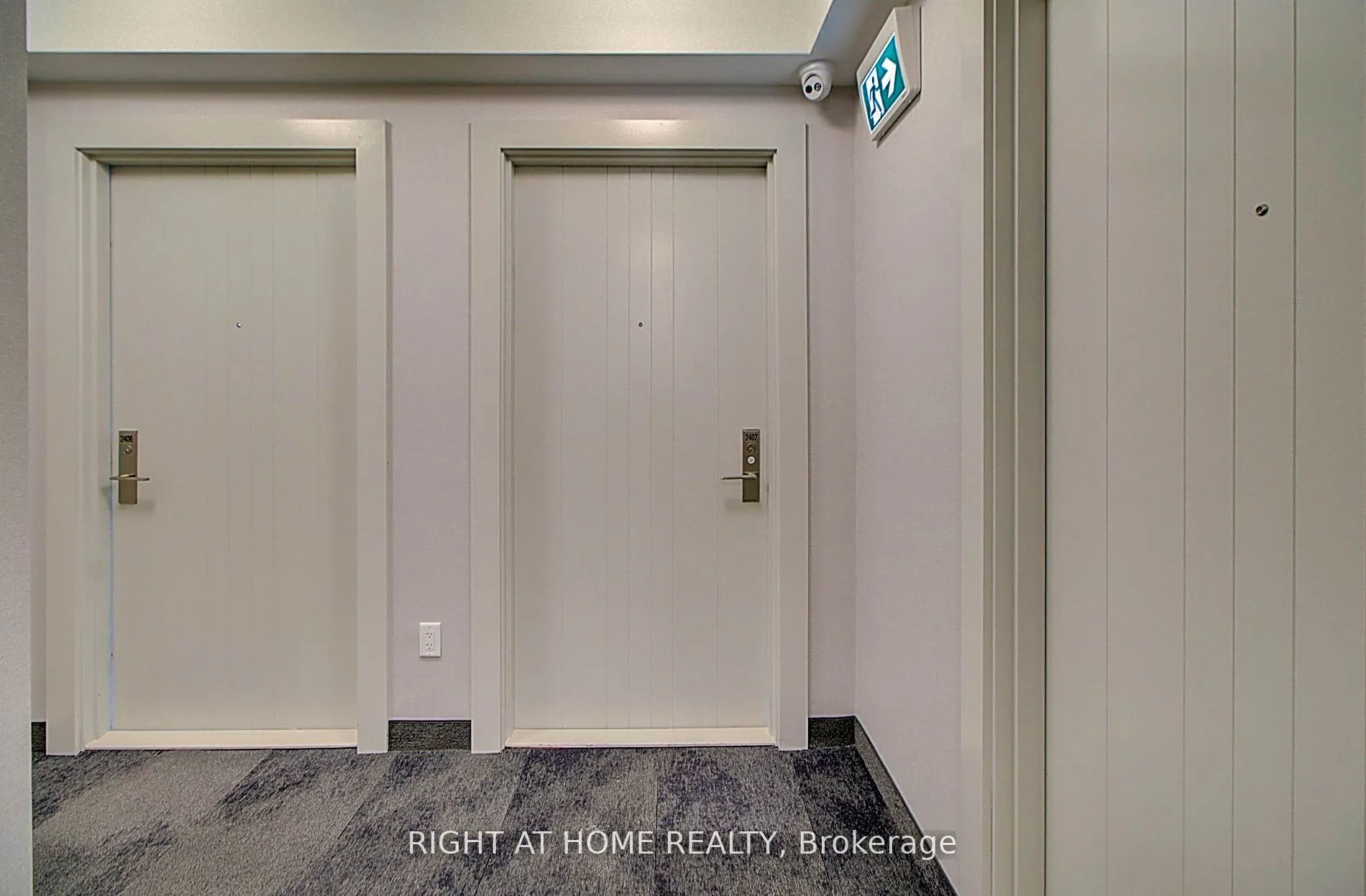 2550 Simcoe Street N, #7