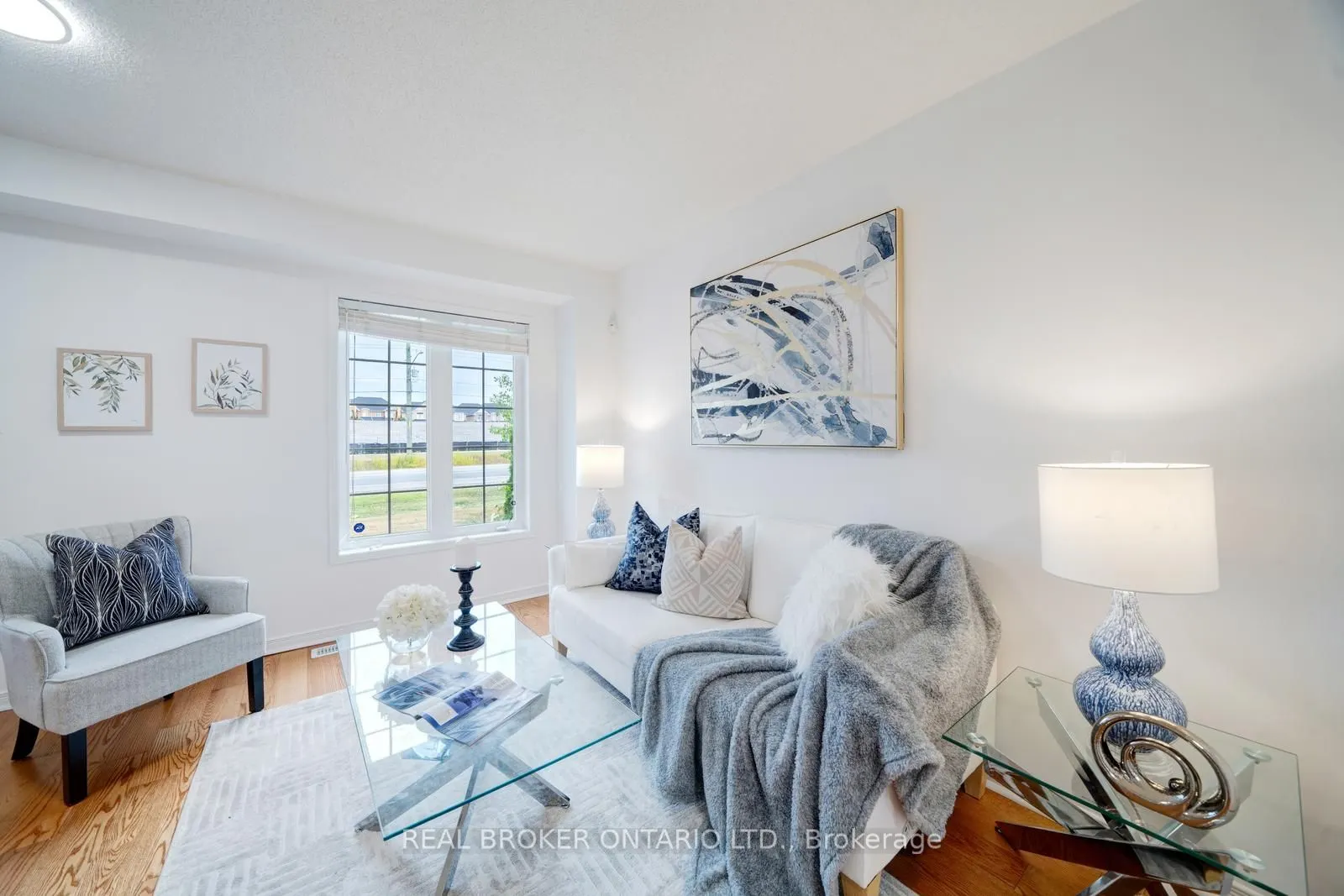 505 Rossland Road E