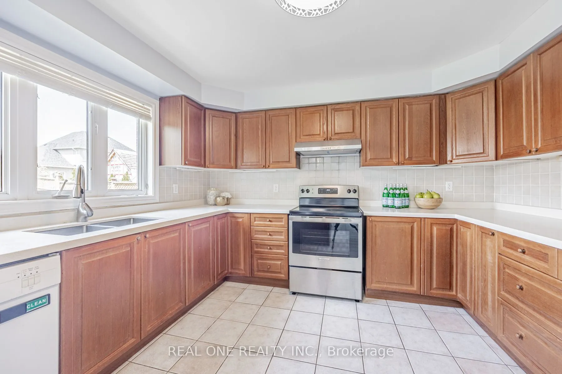 26 Medland Avenue