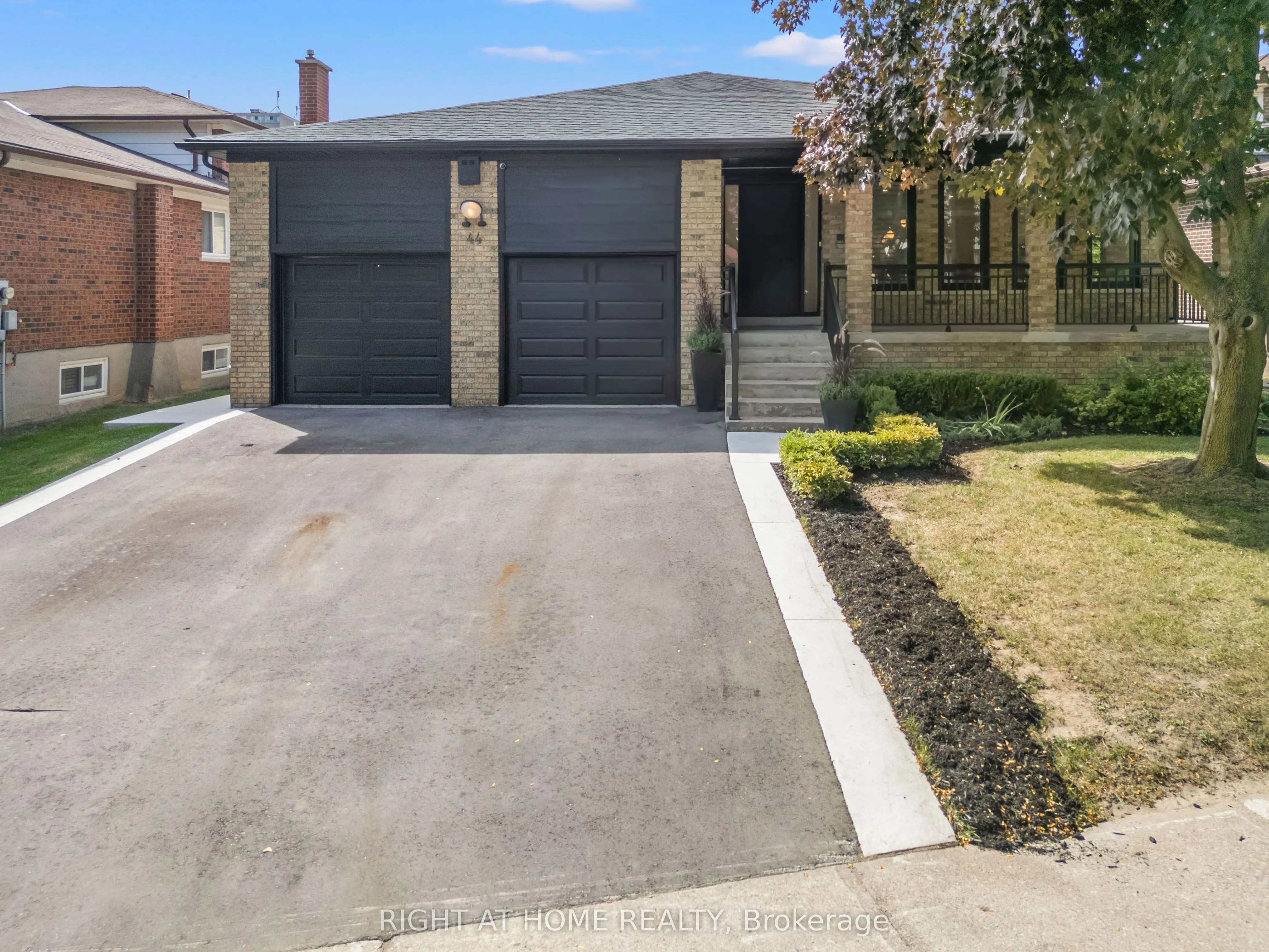 44 Beamsville Drive
