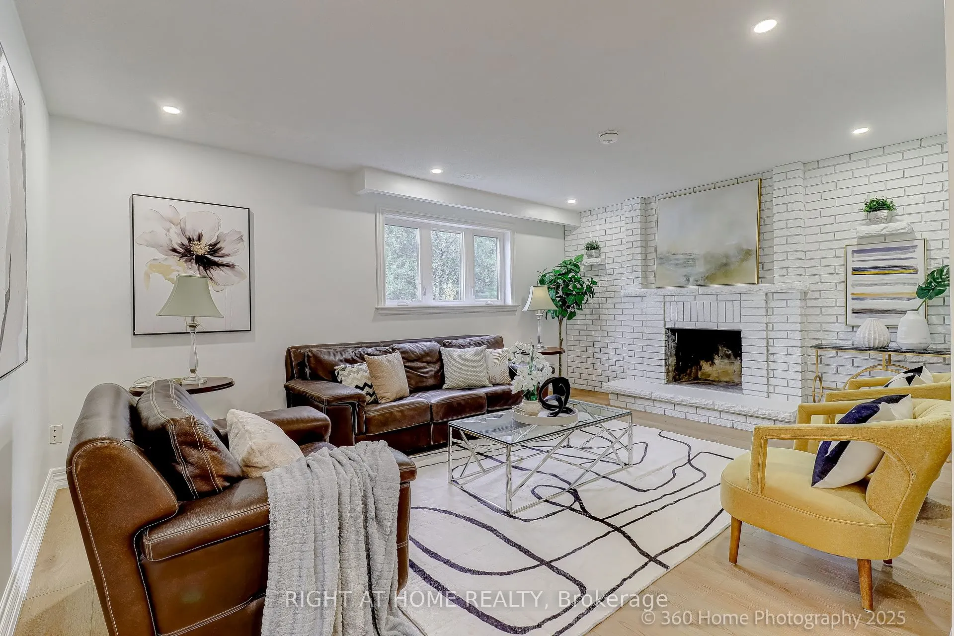 44 Beamsville Drive