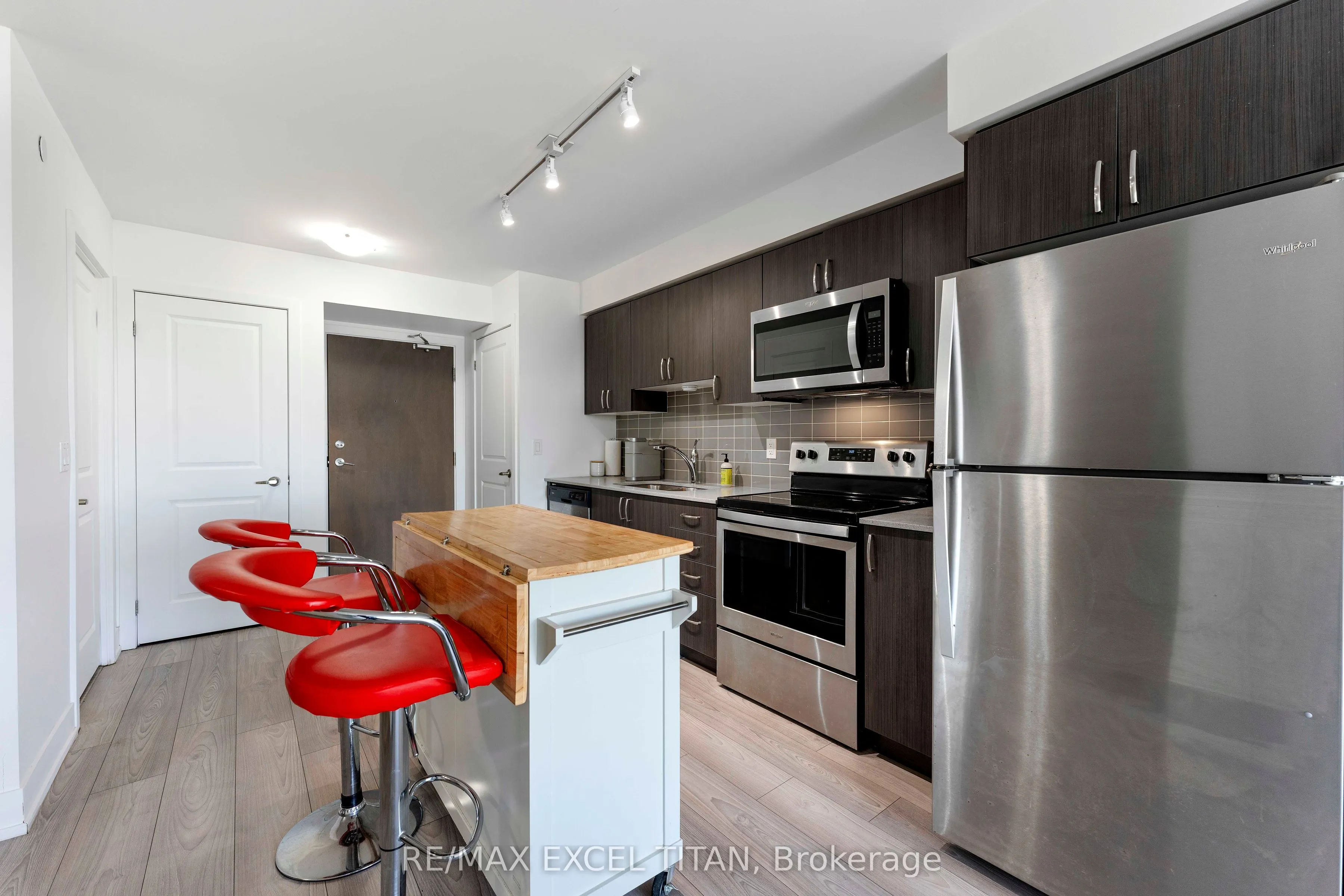1255 Bayly Street, #1903