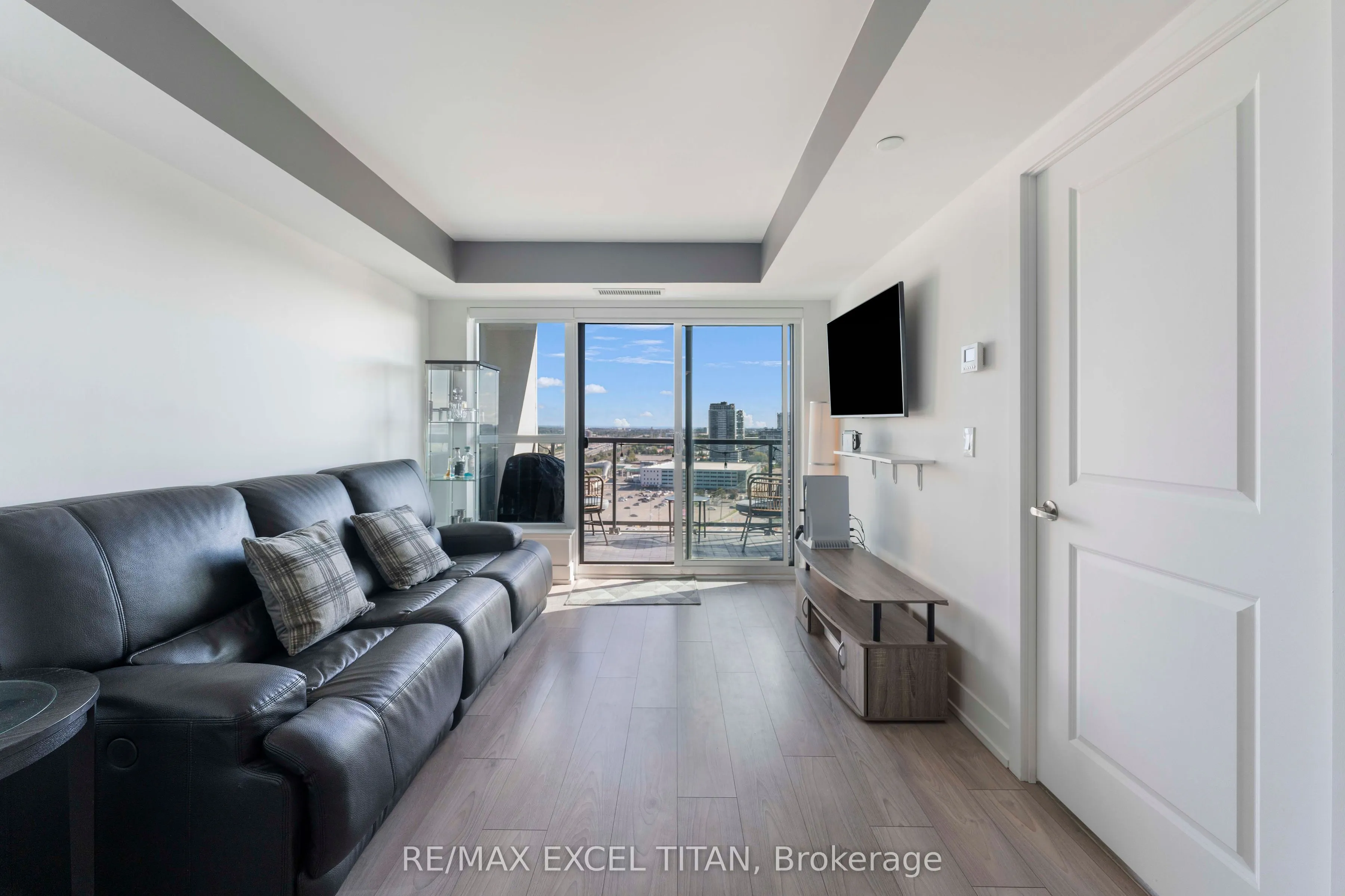 1255 Bayly Street, #1903