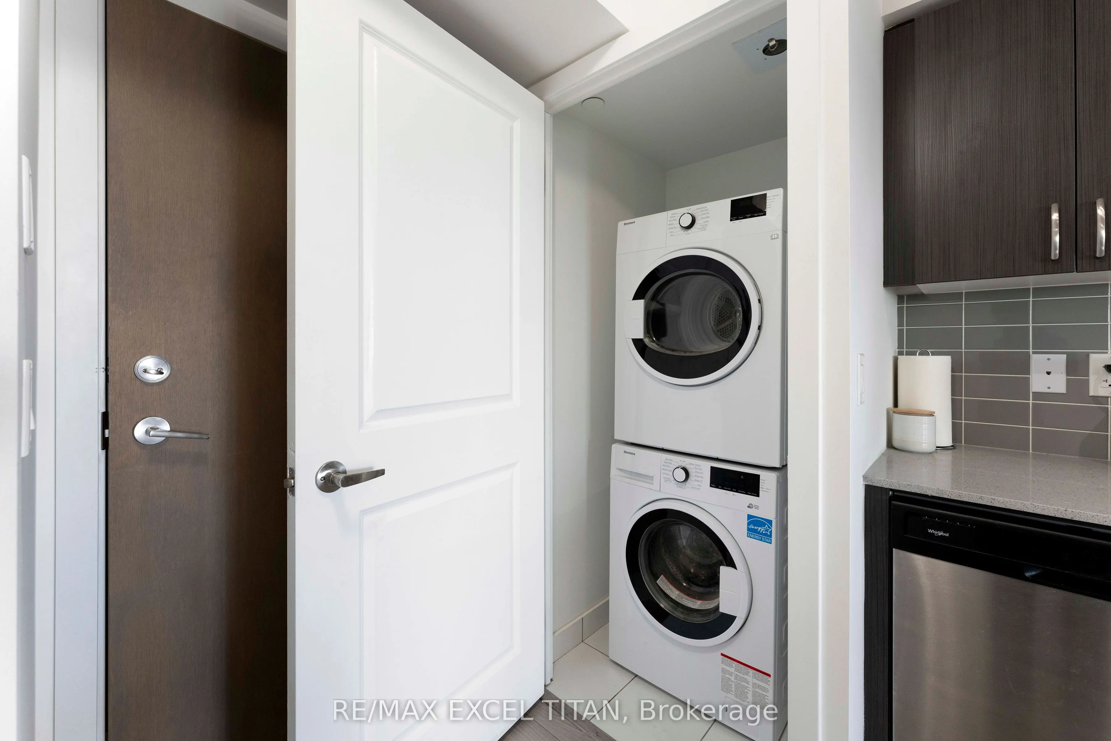 1255 Bayly Street, #1903