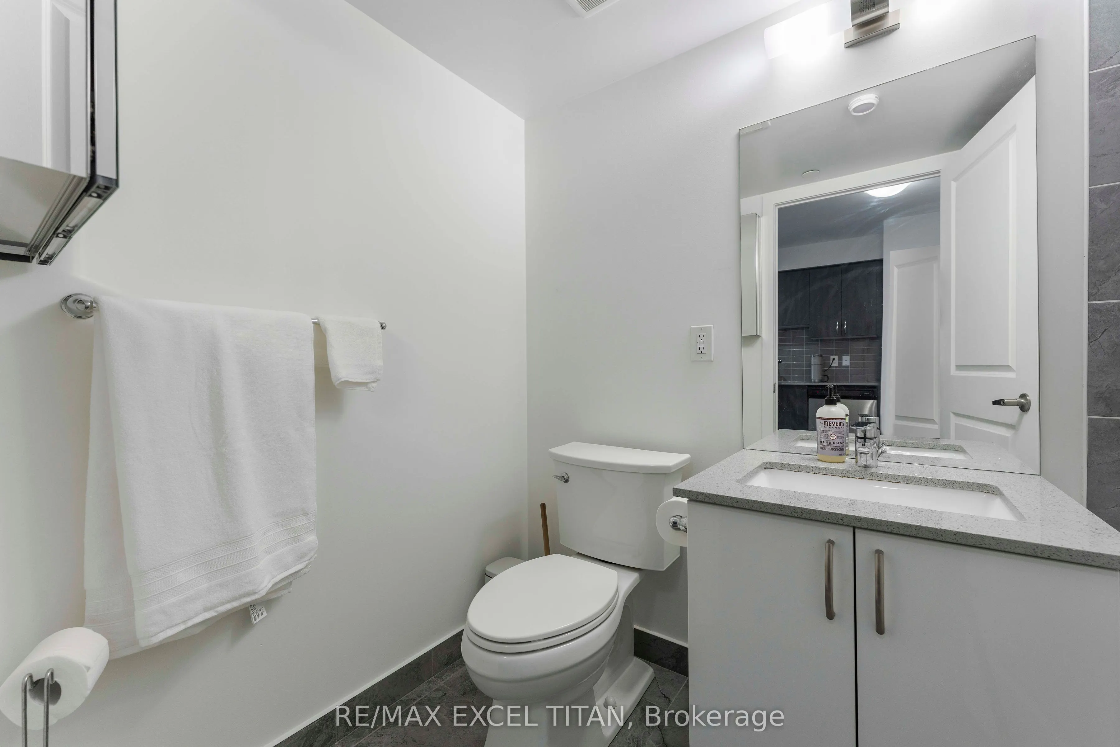 1255 Bayly Street, #1903