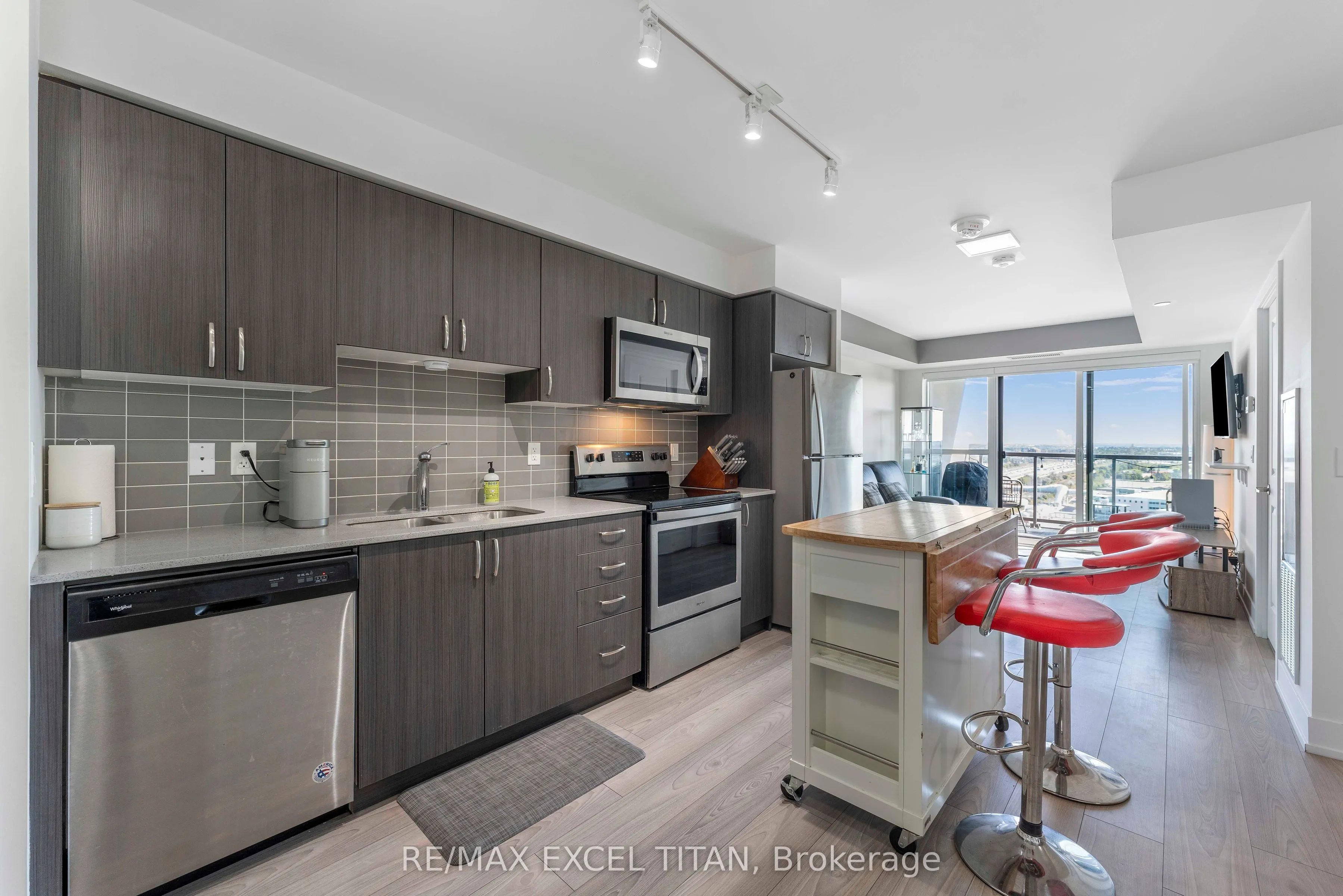 1255 Bayly Street, #1903
