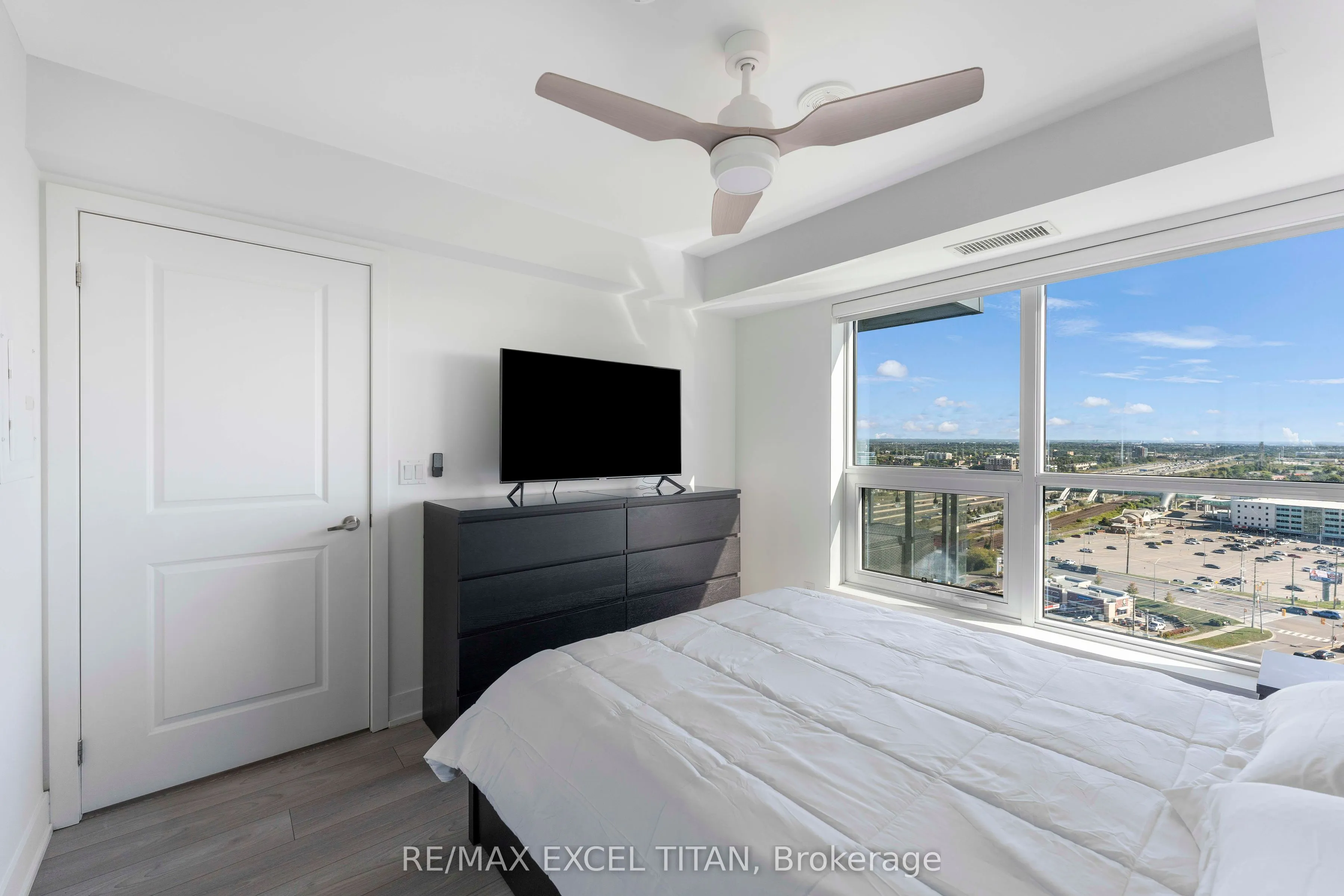 1255 Bayly Street, #1903