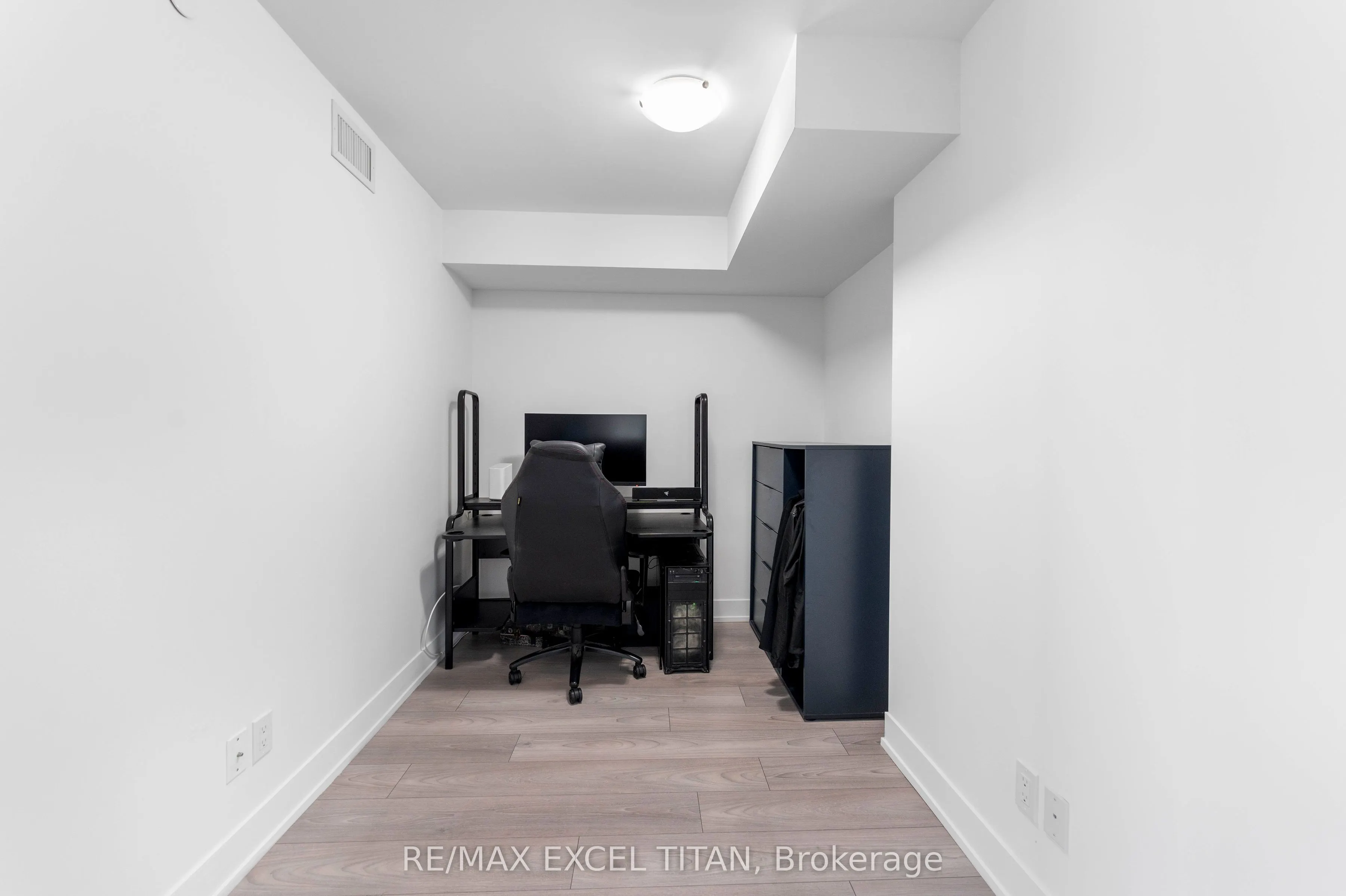 1255 Bayly Street, #1903