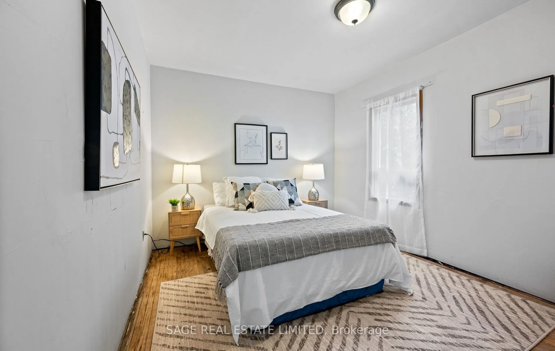 33 Avonlea Boulevard