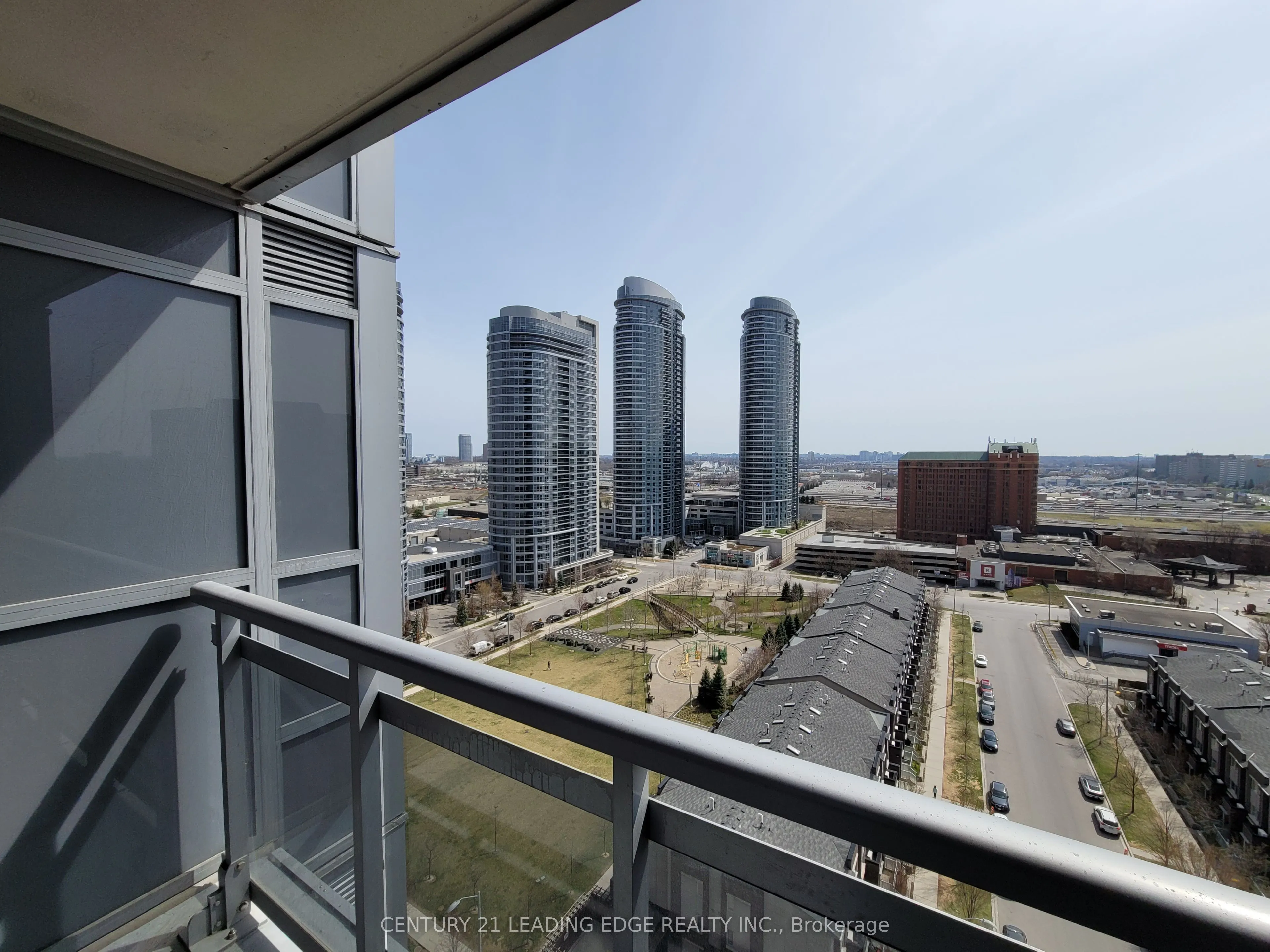 275 Village Green Square, #1525