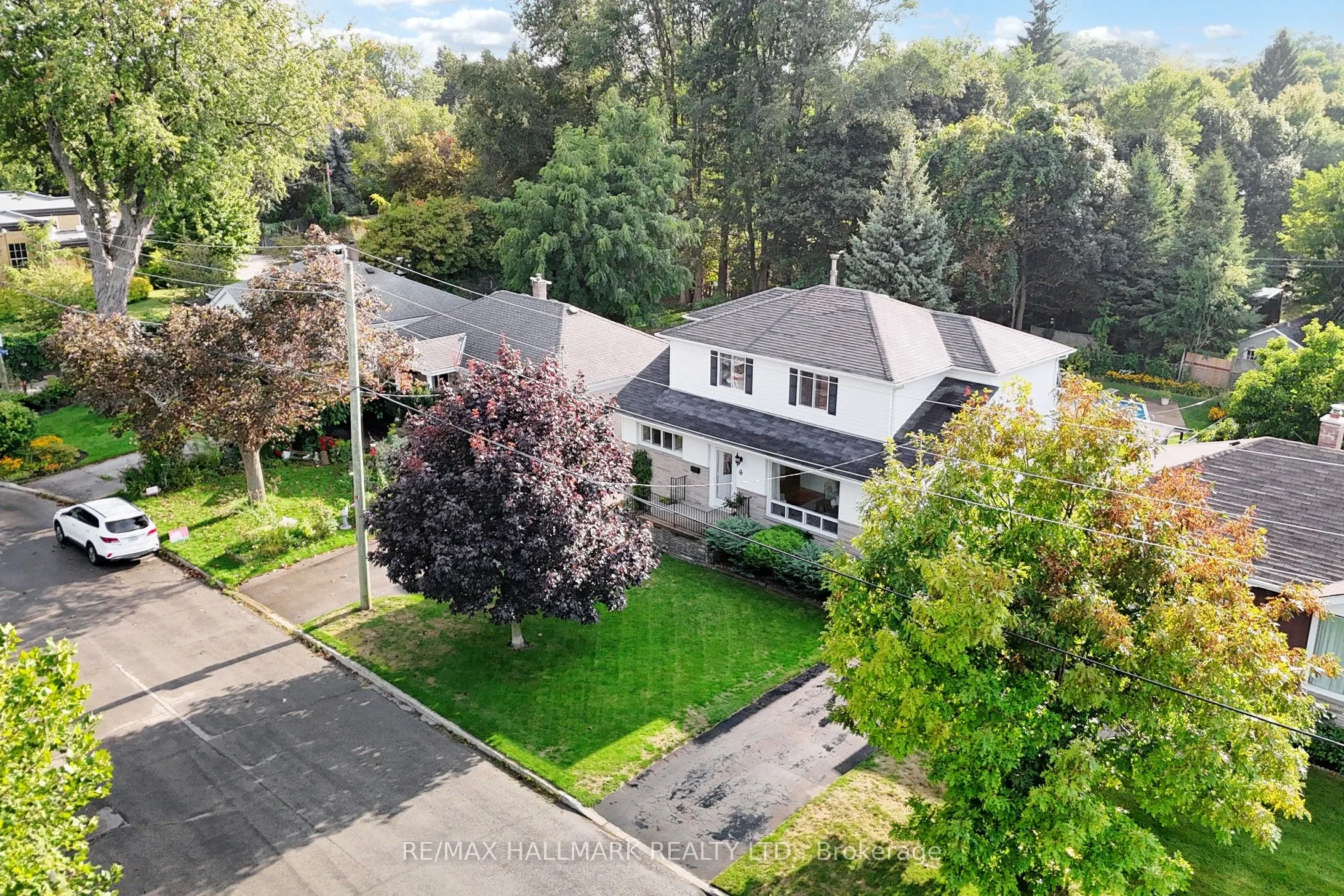 6 Gradwell Drive