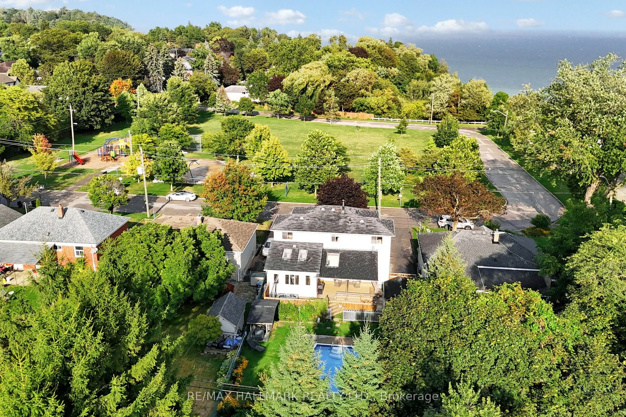 6 Gradwell Drive