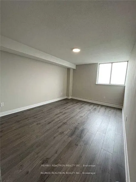 100 Wingarden Court, #1105