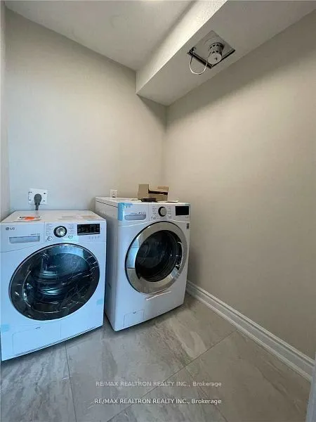 100 Wingarden Court, #1105