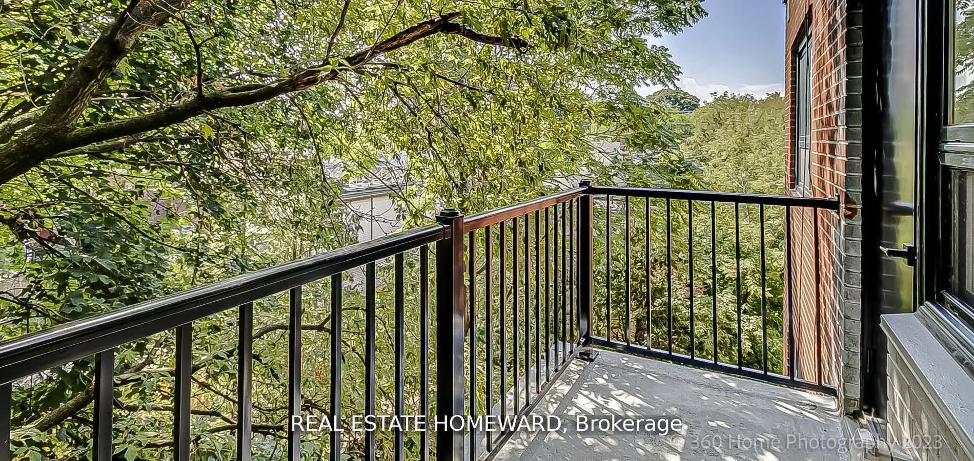 419 Woodbine Avenue, #8