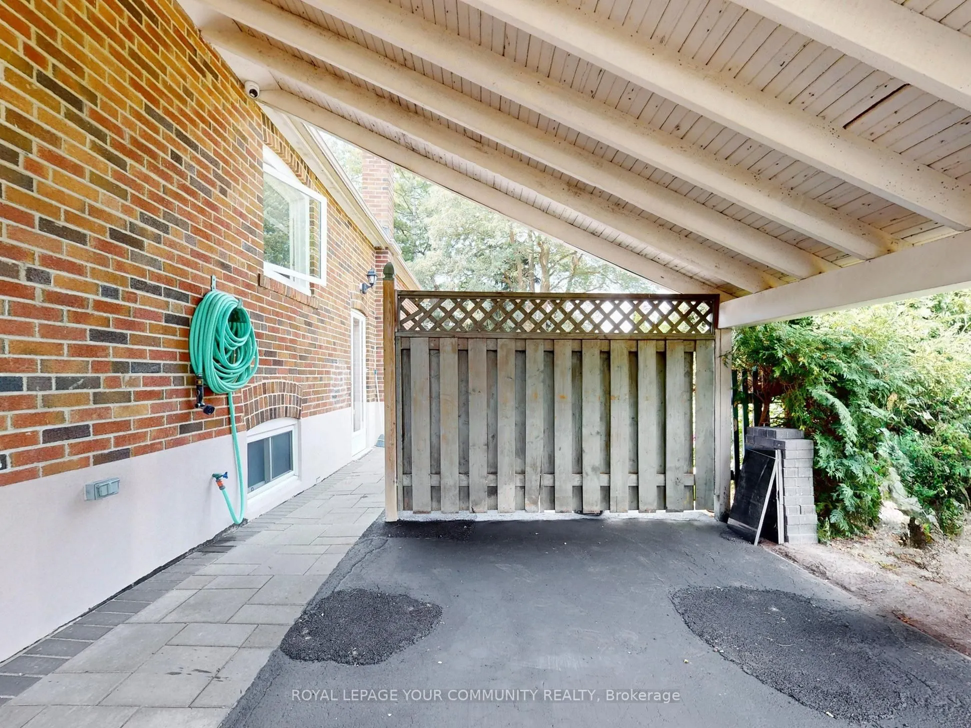 34 Droxford Avenue