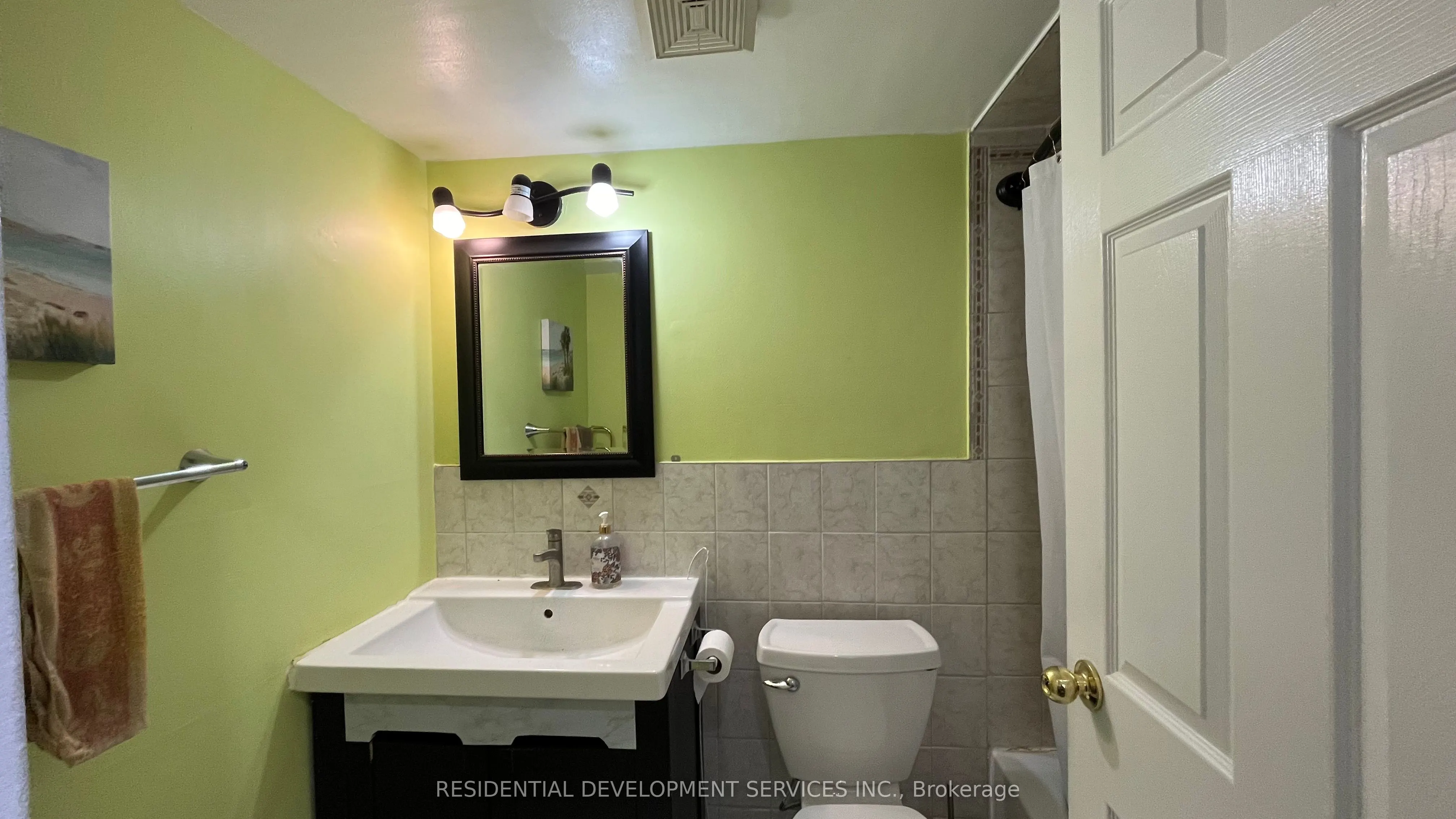 2050 Bridletowne Circle, #201