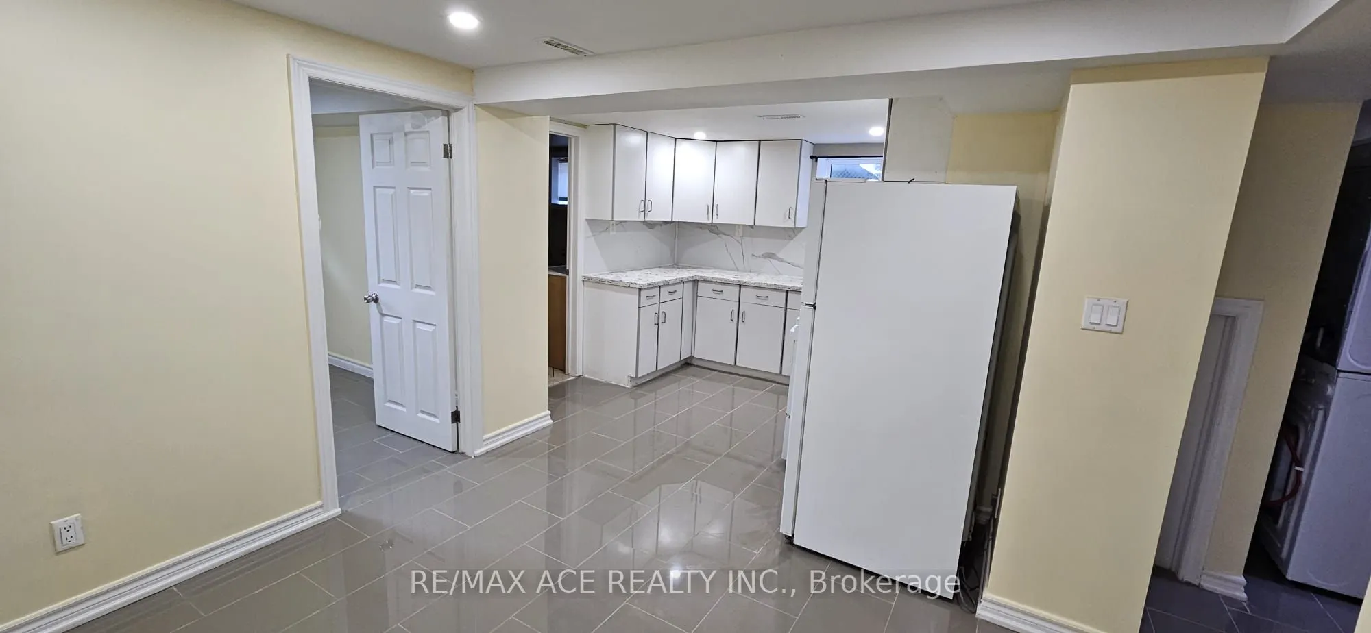 2 Botany Hill Road, #Bsmt