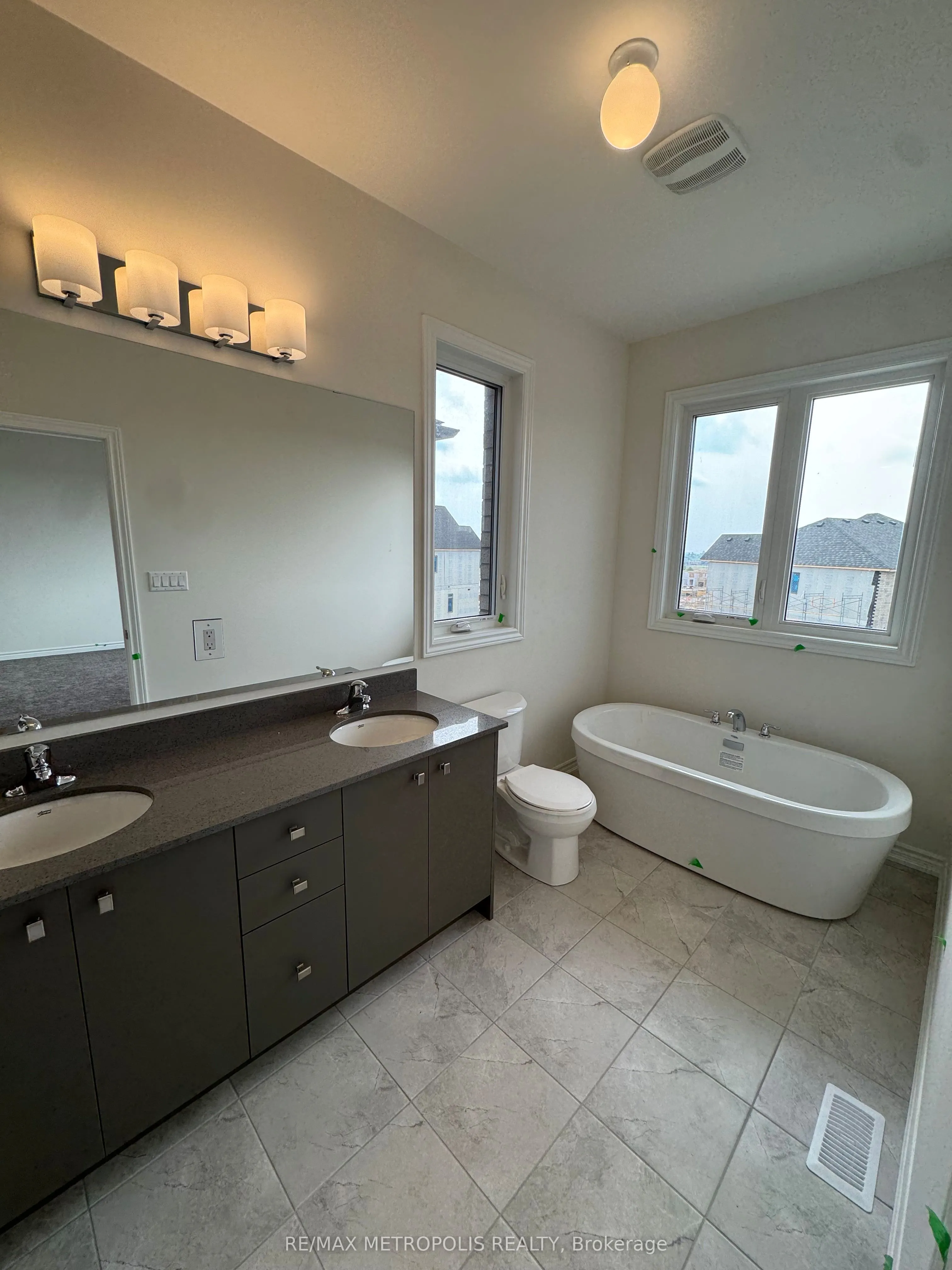 1089 Pisces Trail