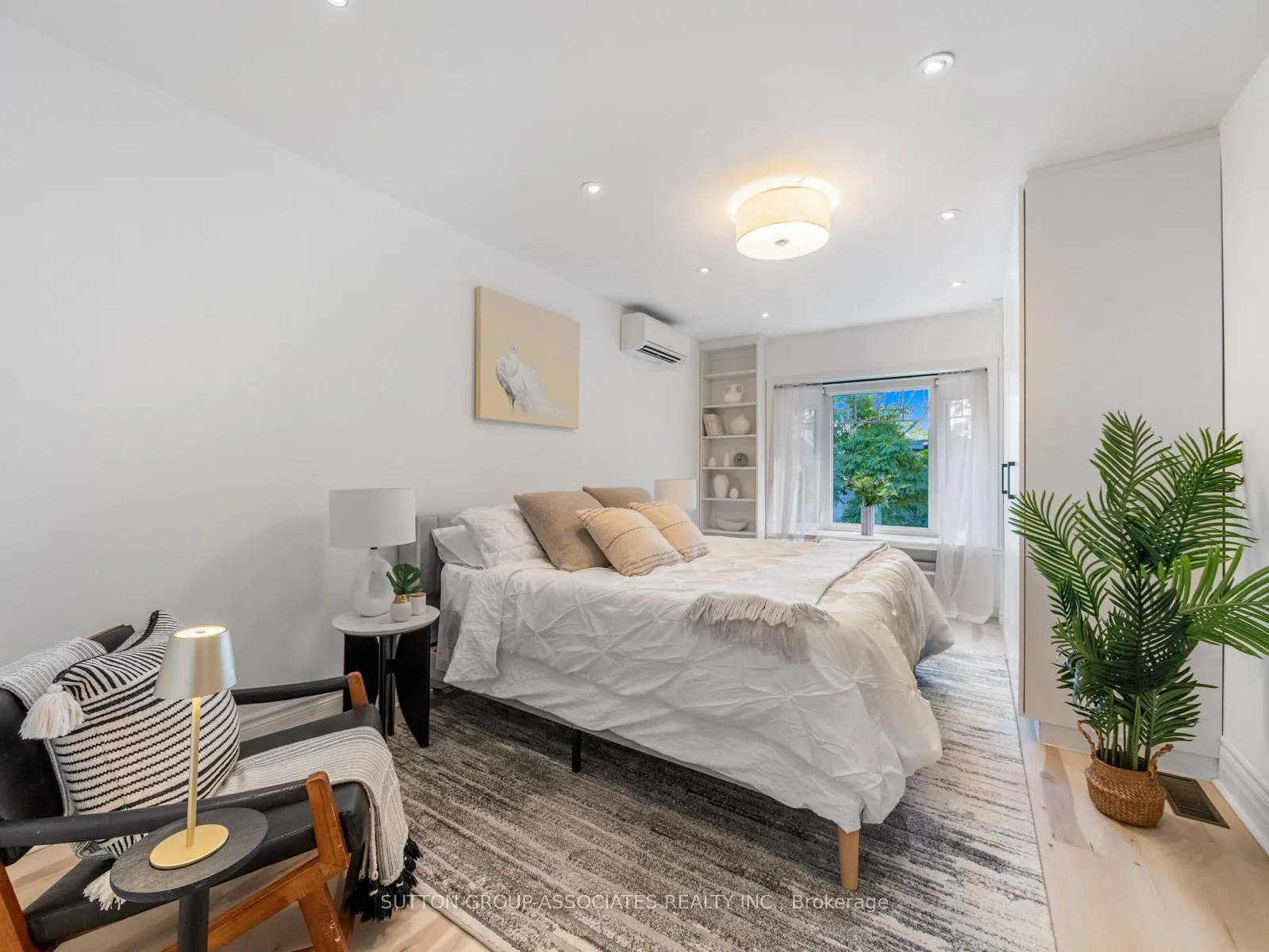 35 Roseheath Avenue