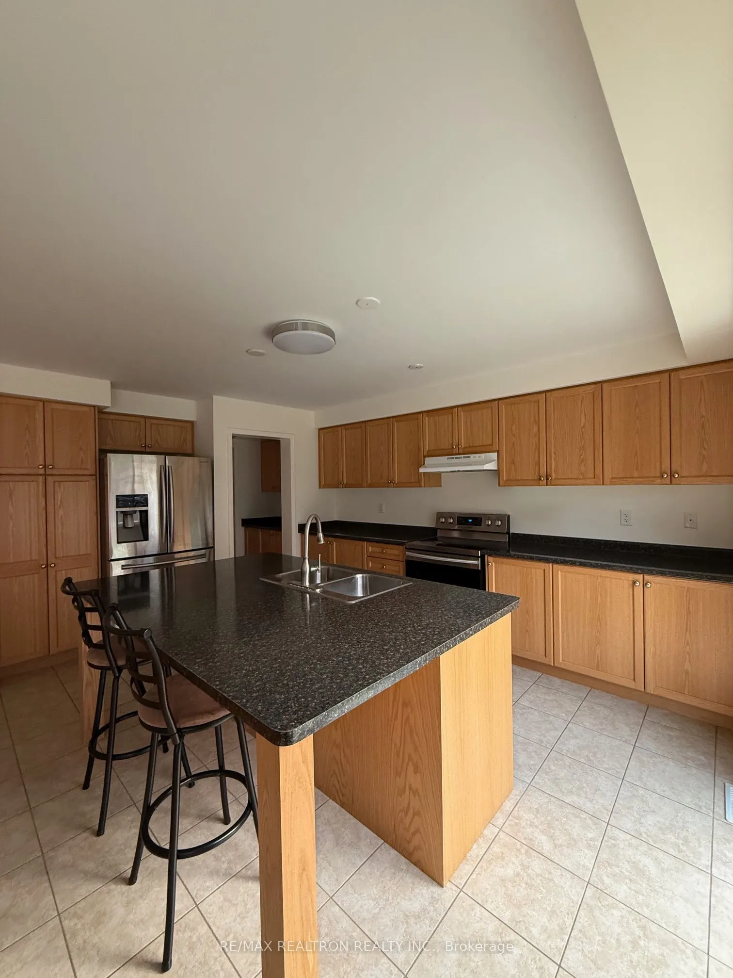 45 Skelton Crescent