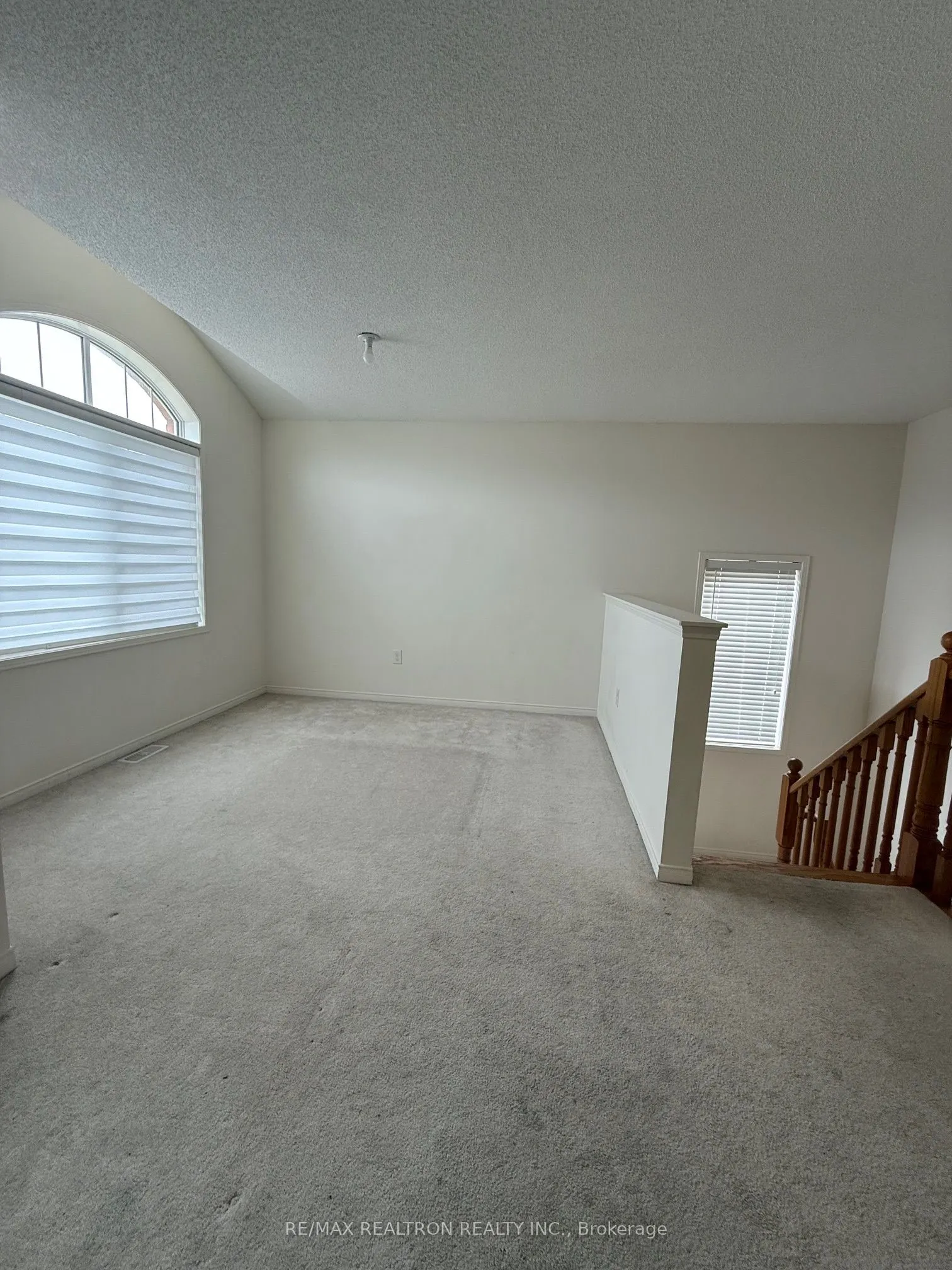 45 Skelton Crescent