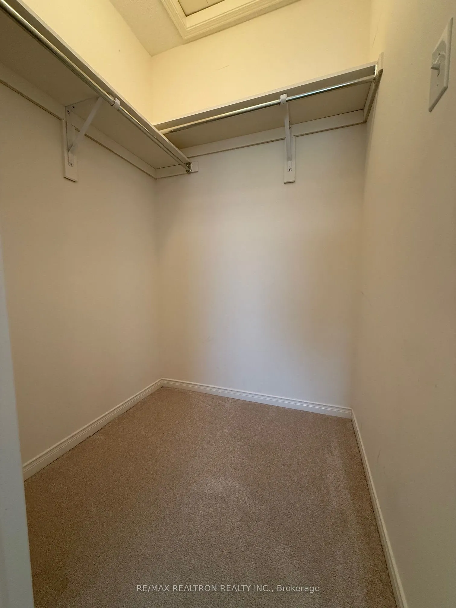 45 Skelton Crescent