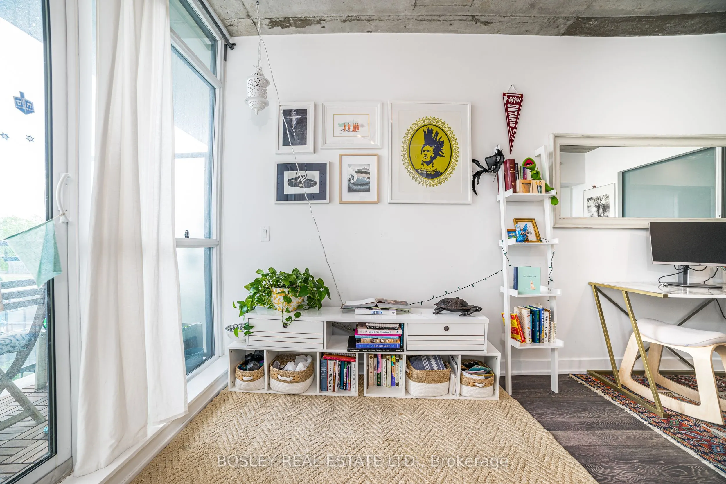 1190 Dundas Street, #601