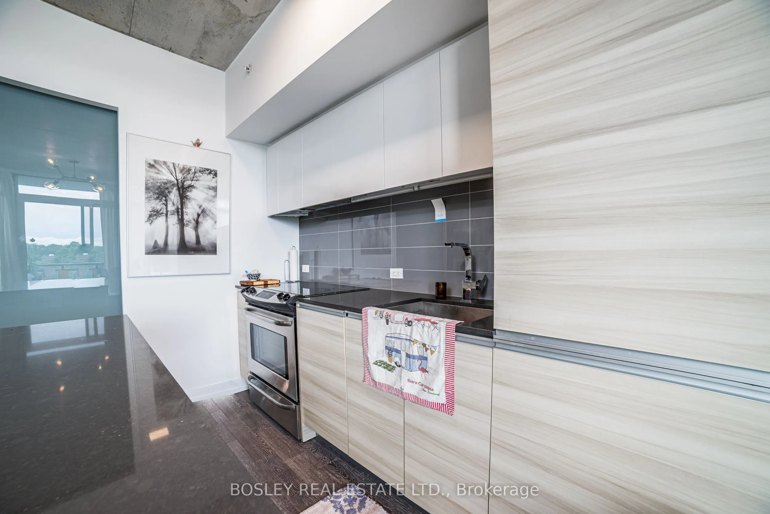 1190 Dundas Street, #601