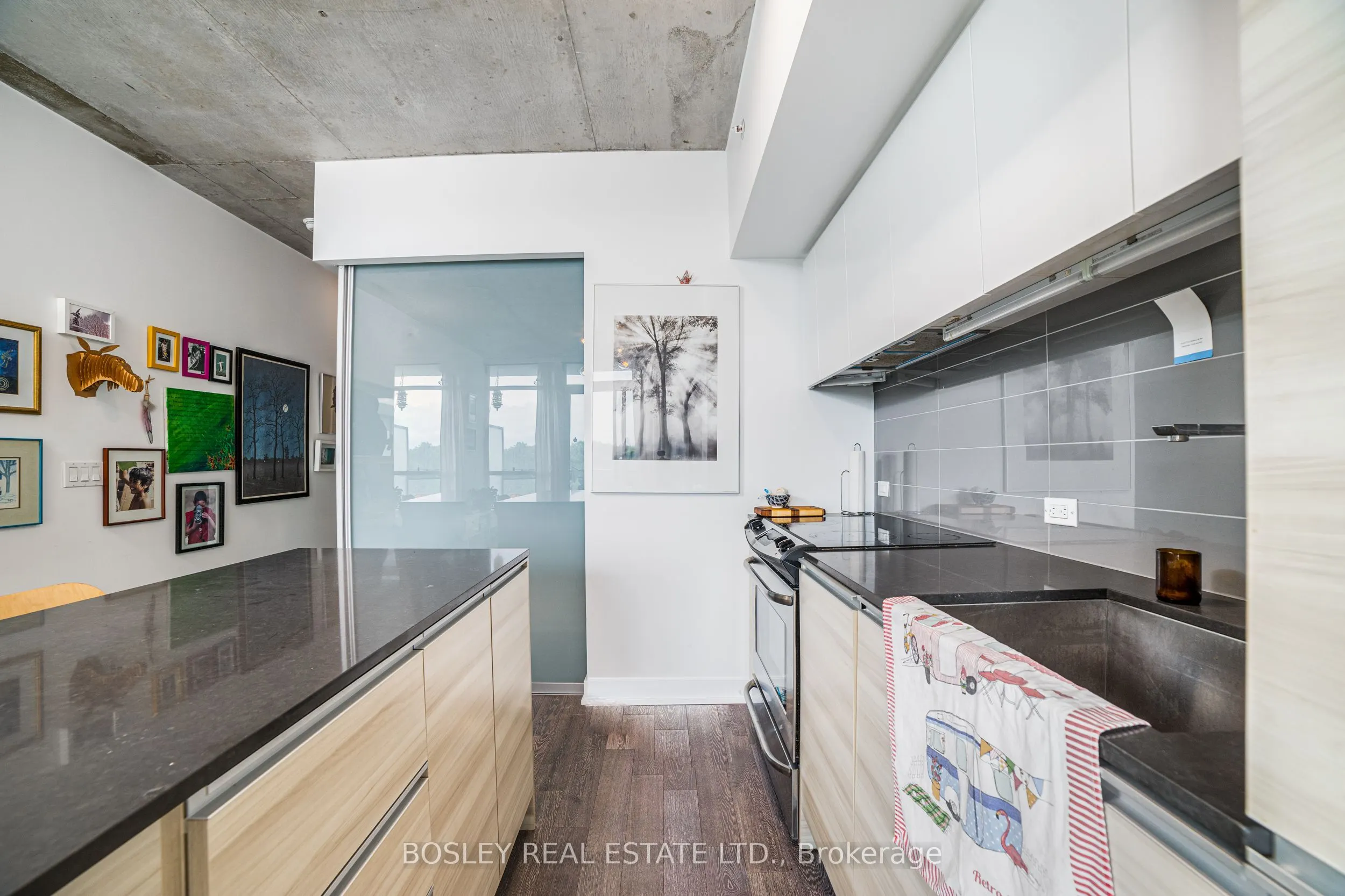 1190 Dundas Street, #601