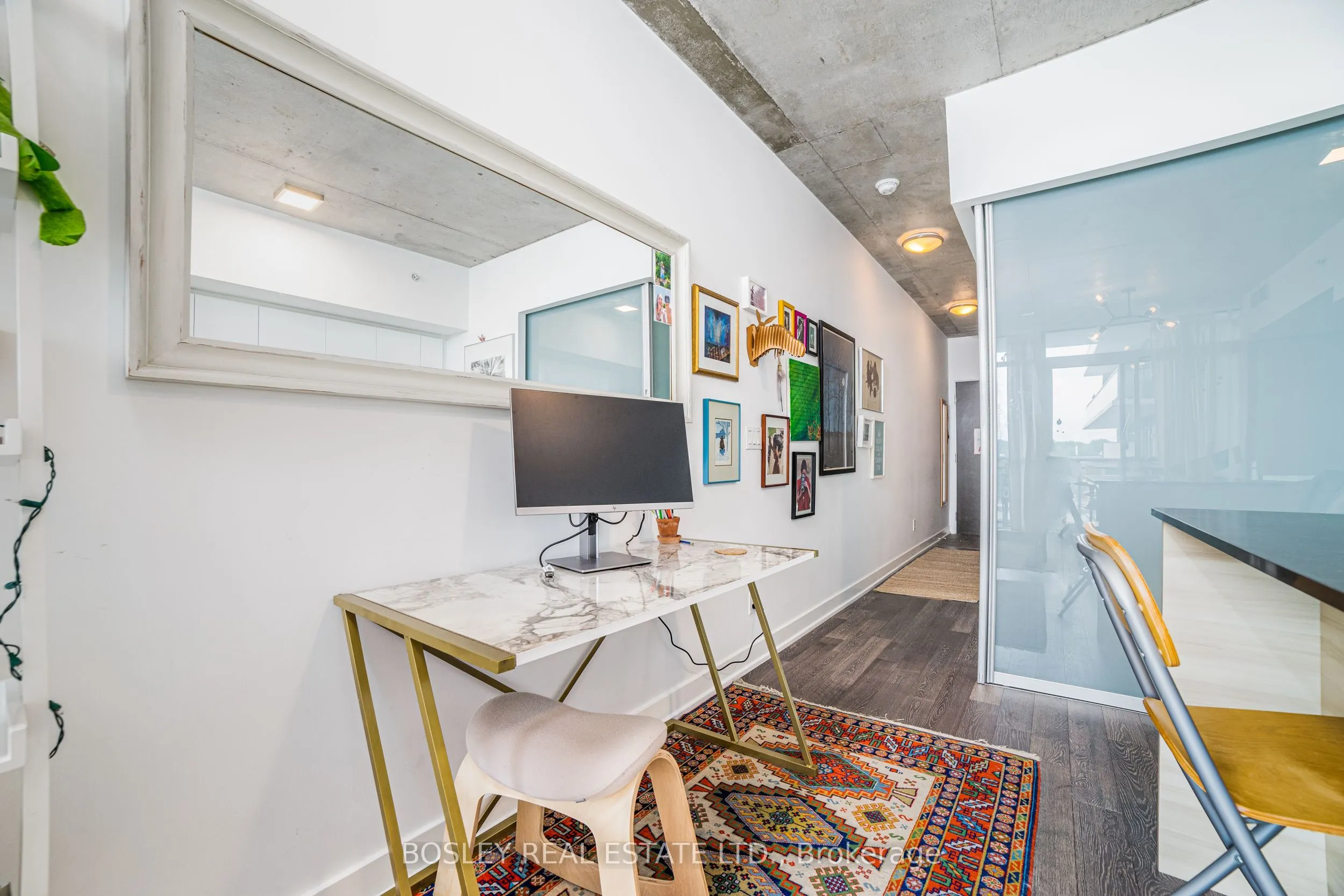 1190 Dundas Street, #601
