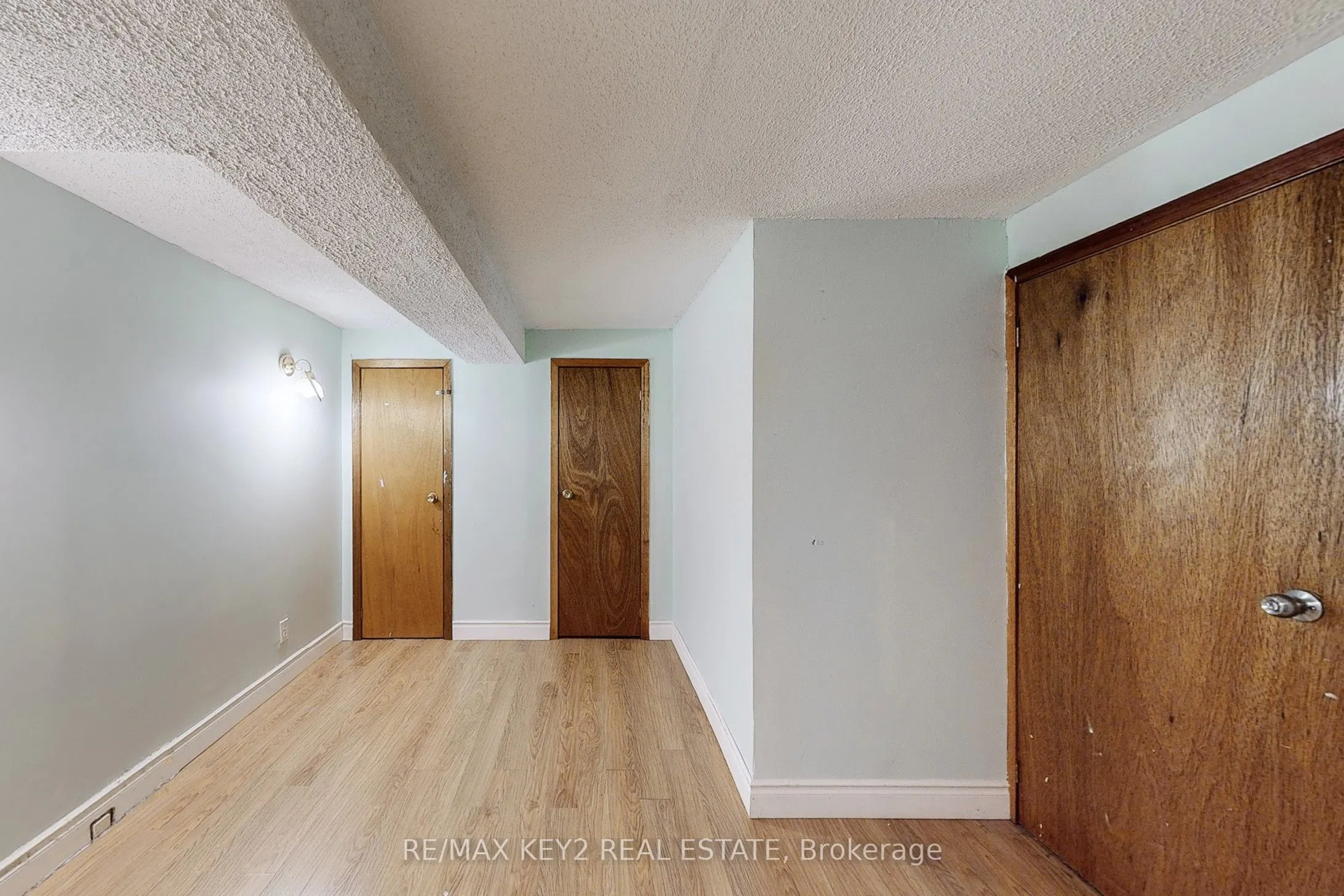 137 Newlands Avenue