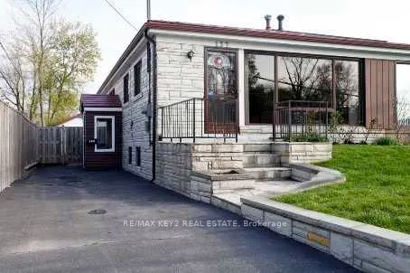 137 Newlands Avenue