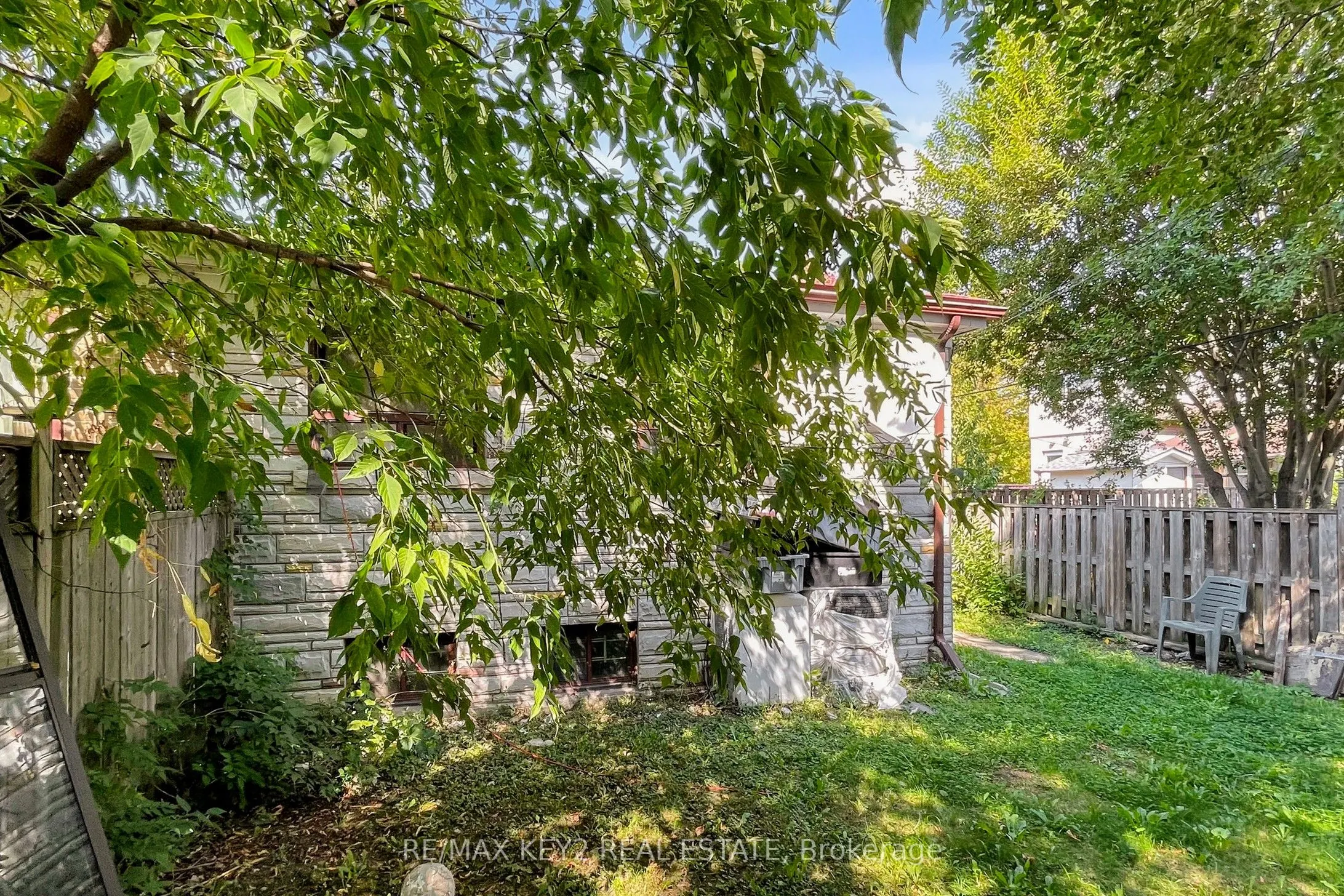 137 Newlands Avenue